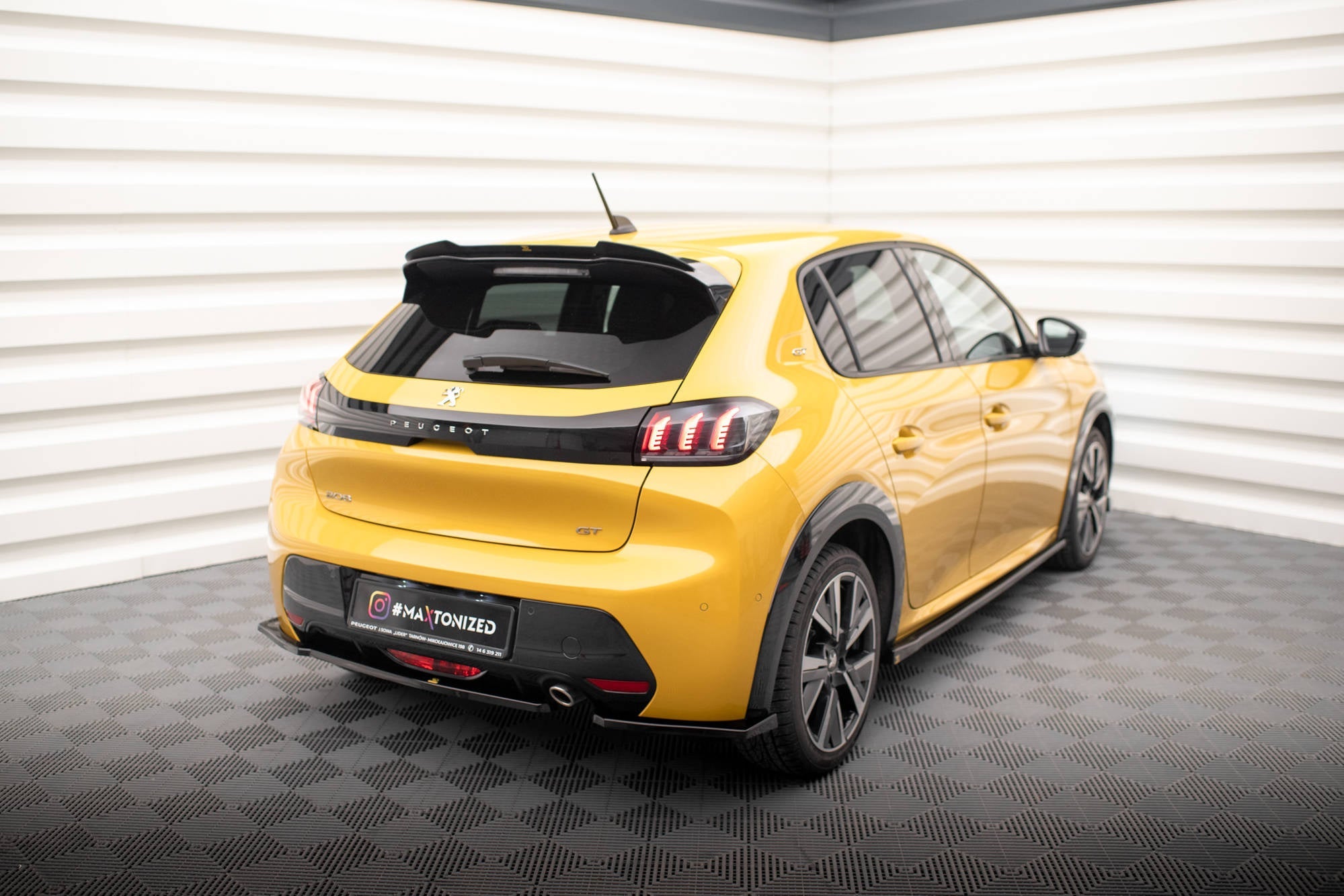 Prelungire splitter bara spate Peugeot 208 GT Mk2 2019- v5 - Maxton Design