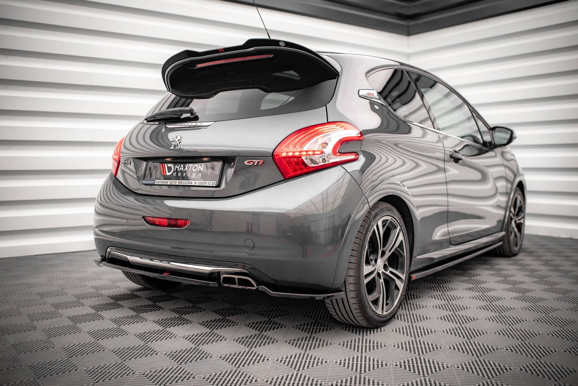 Prelungire splitter bara spate Peugeot 208 GTi Mk1 2013-2015 v3 - Maxton Design