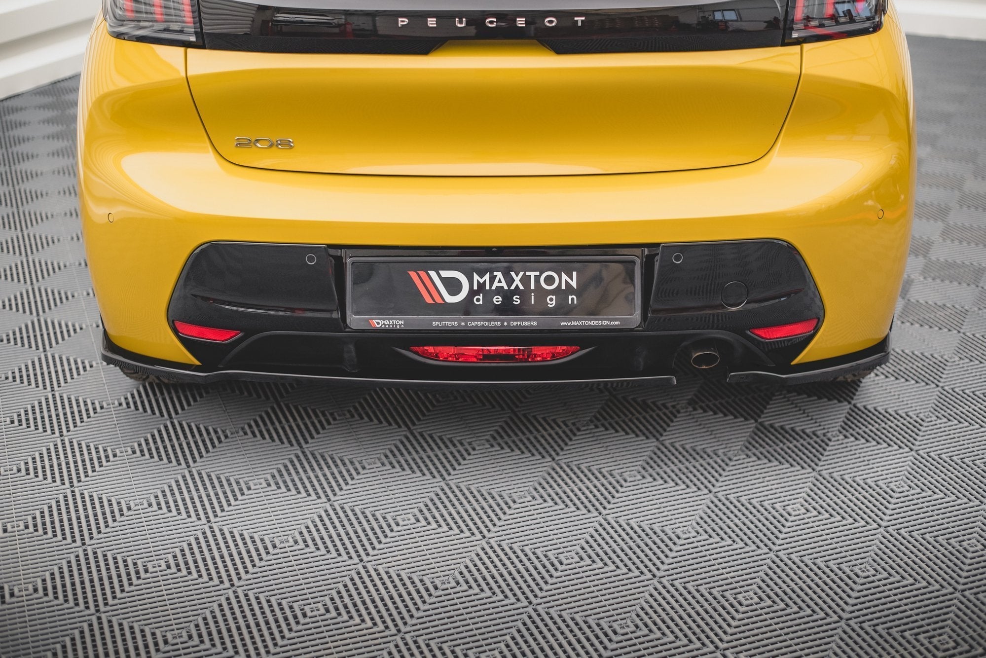 Prelungire splitter bara spate Peugeot 208 Mk2 2019- v2 - Maxton Design