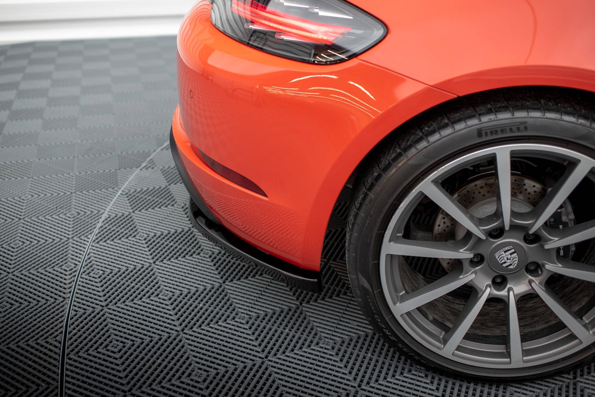 Prelungire splitter bara spate Porsche 718 Cayman 982c 2016- v1 - Maxton Design