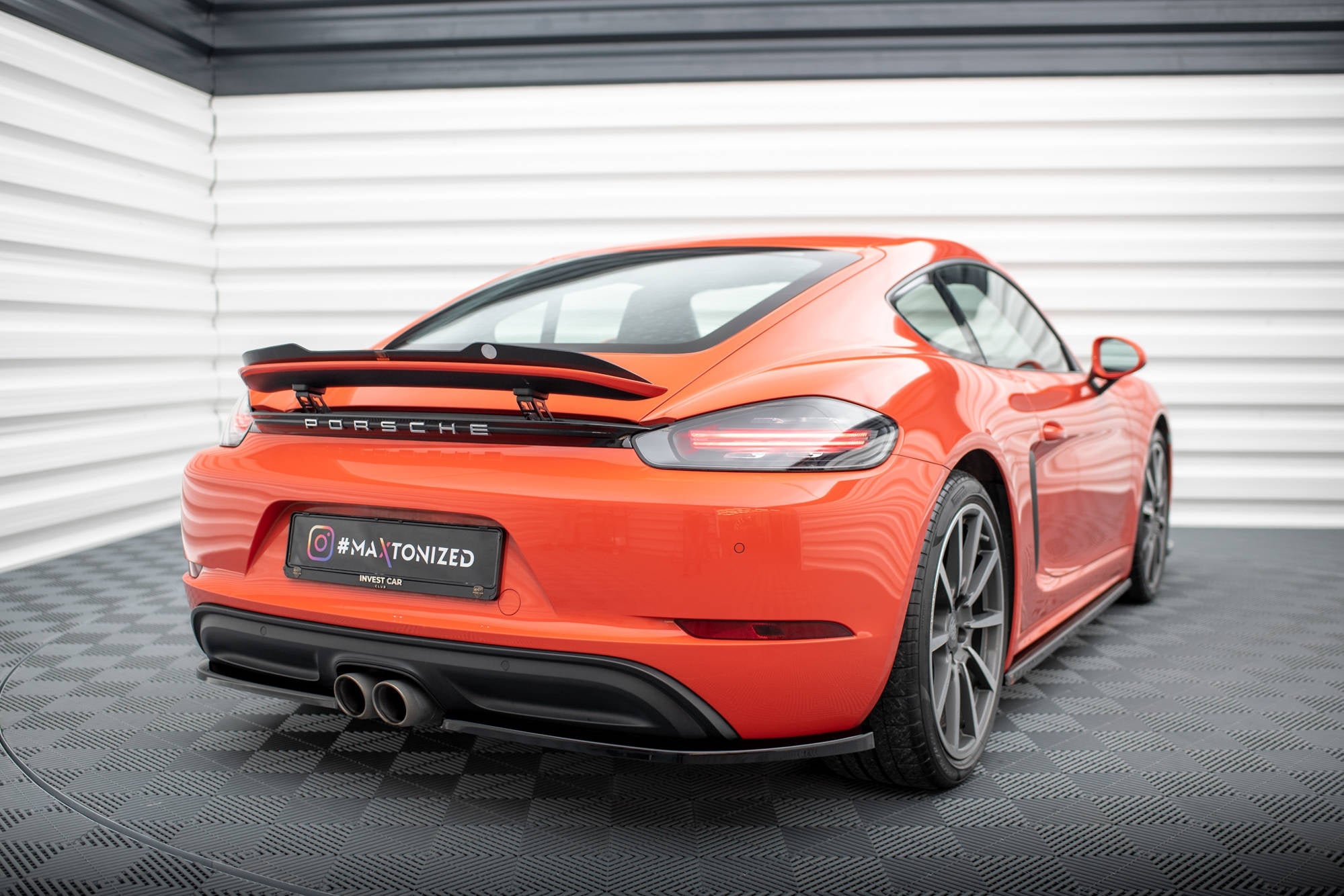 Prelungire splitter bara spate Porsche 718 Cayman 982c 2016- v1 - Maxton Design