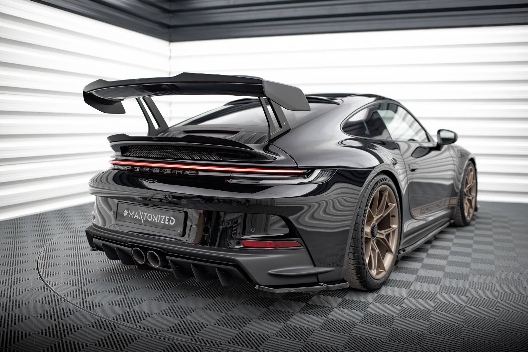 Prelungire splitter bara spate Porsche 911 992 GT3 2021- v1 - Maxton Design