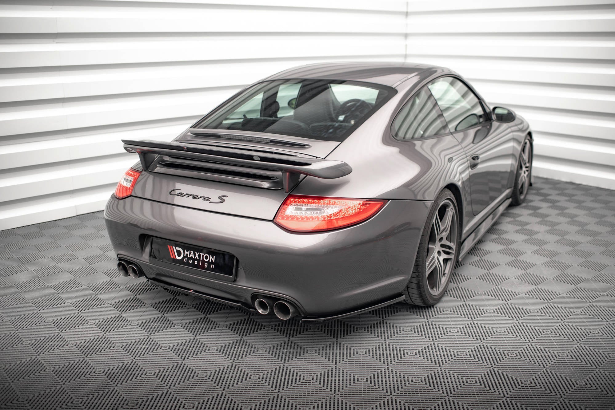 Prelungire splitter bara spate Porsche 911 Carrera / Carrera GTS 997 Facelift 2009-2011 v2 - Maxton Design