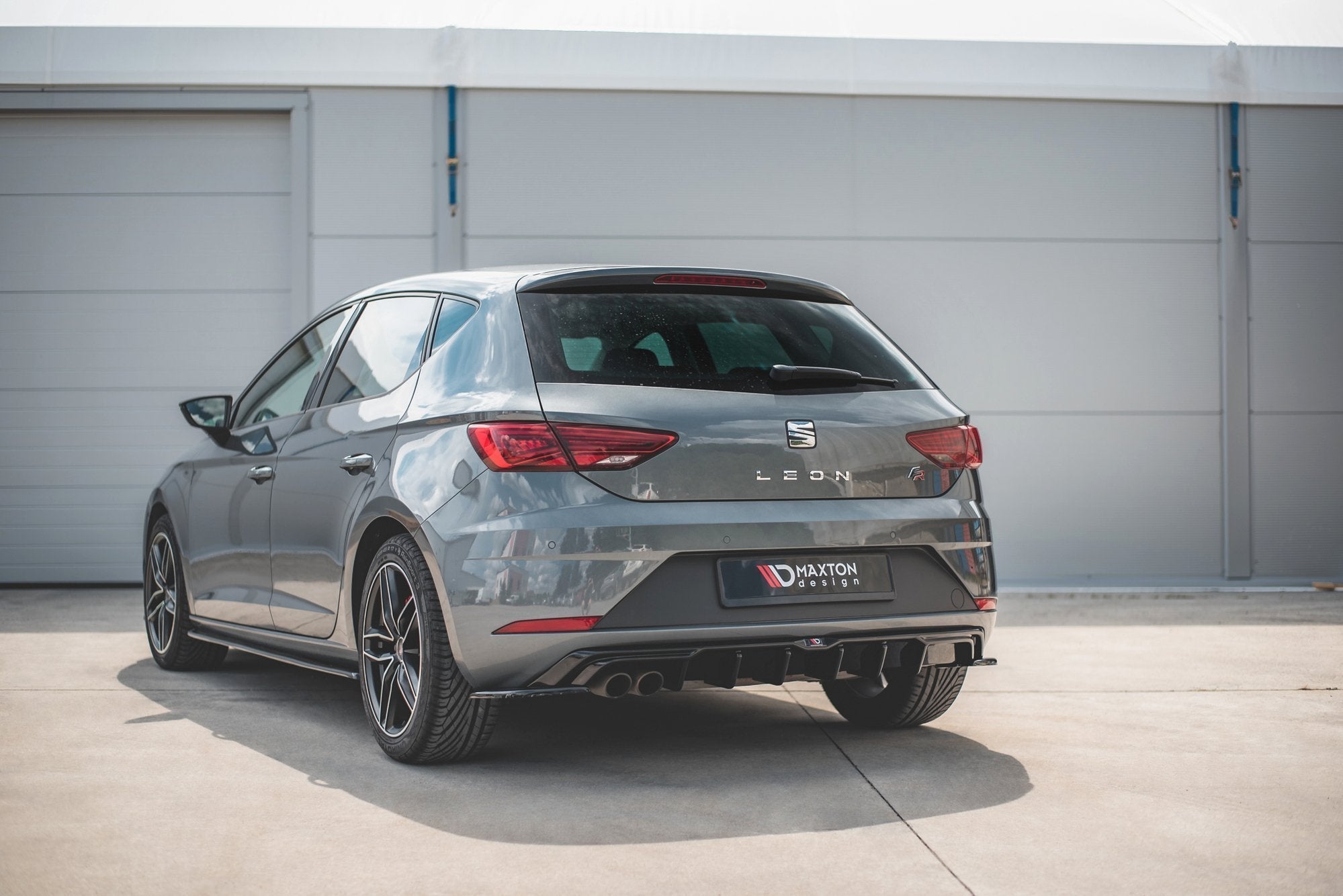 Prelungire splitter bara spate Seat Leon Mk3 FR Facelift 2016-2020 v18 - Maxton Design