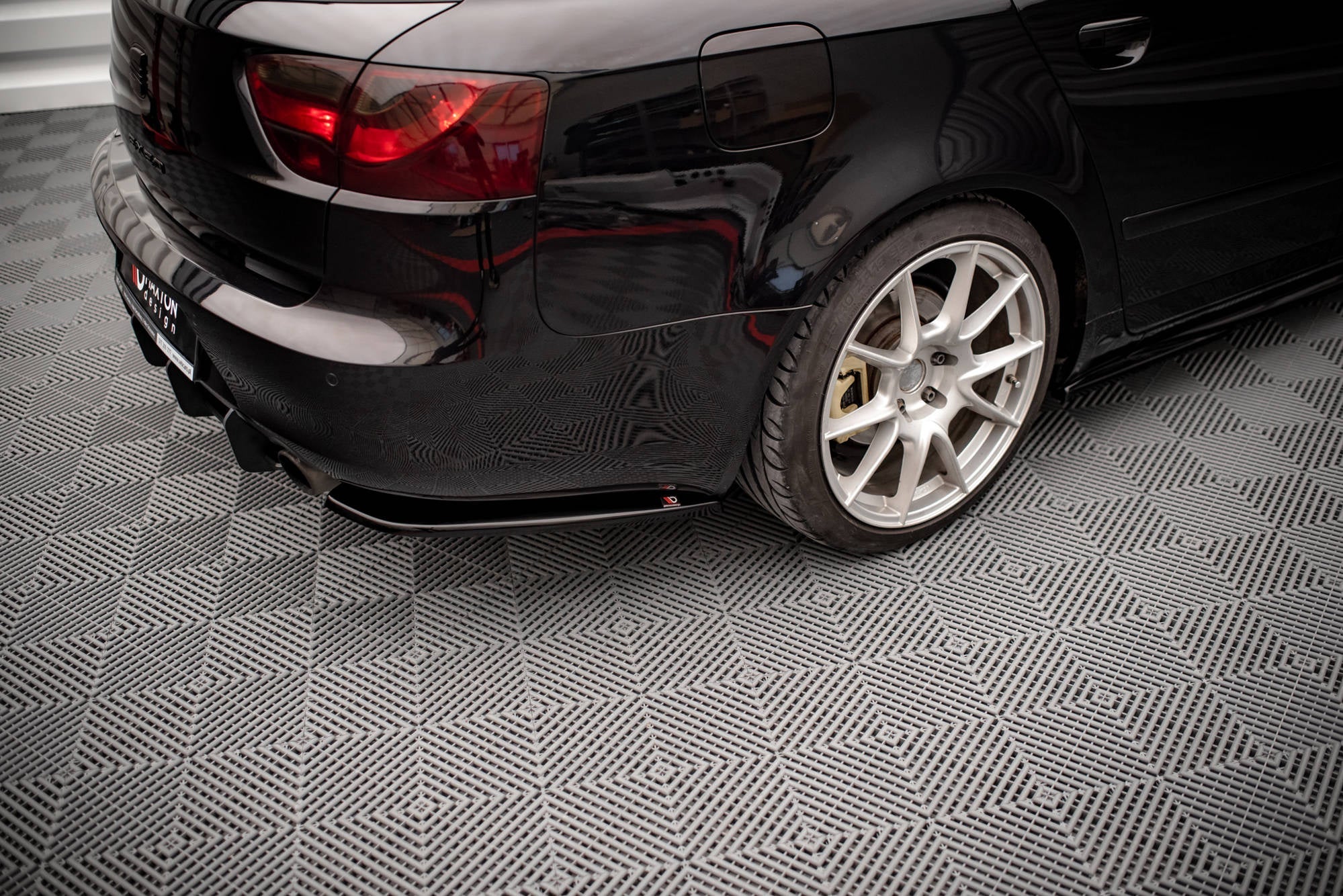 Prelungire splitter bara spate Seat Exeo 2008-2013 v1 - Maxton Design