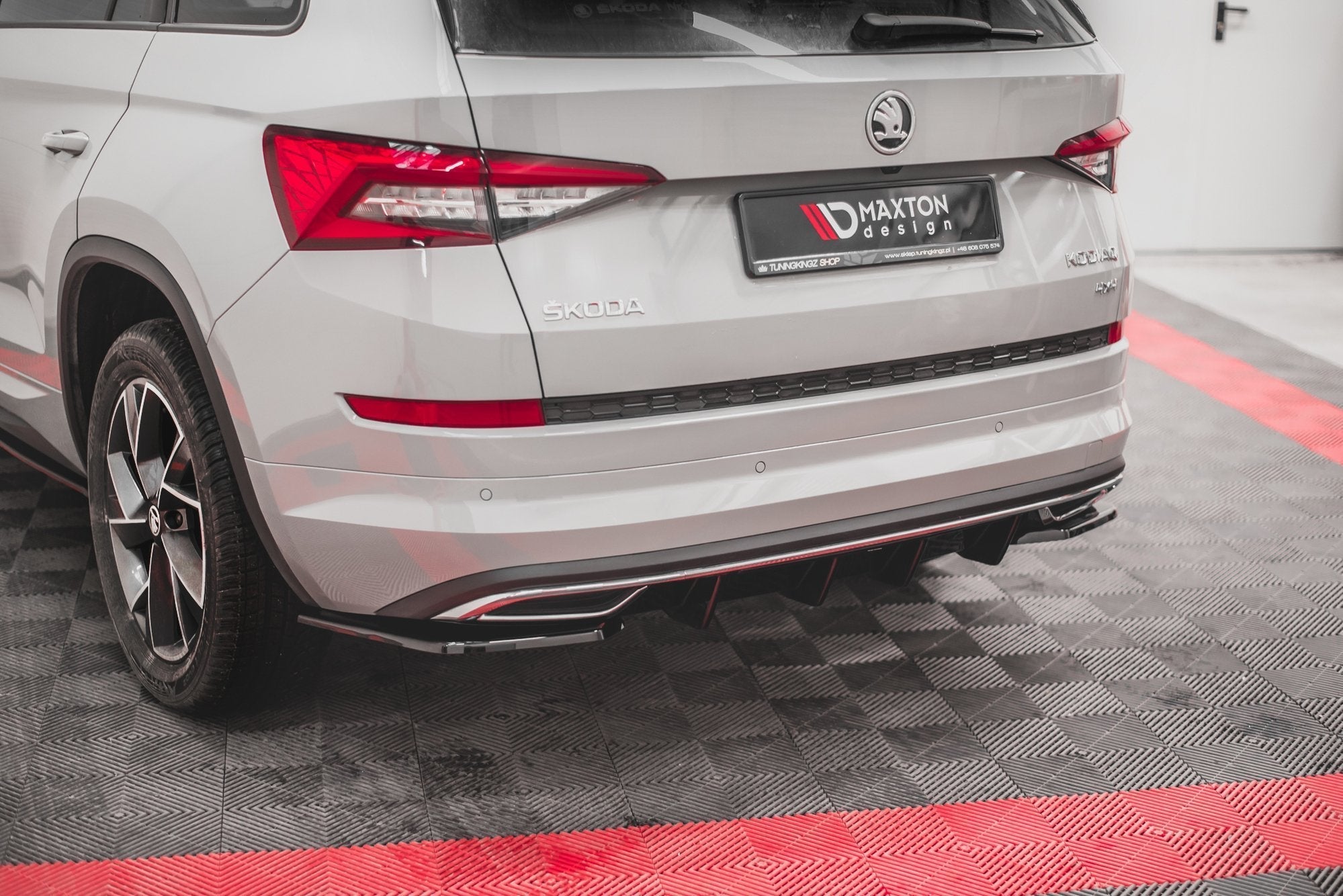 Prelungire splitter bara spate Skoda Kodiaq Mk1 Sportline 2017-2023 v2 - Maxton Design