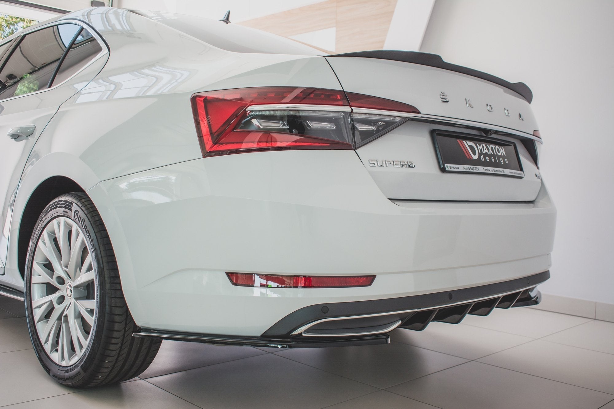 Prelungire splitter bara spate Skoda Superb Mk3 Facelift 2019- v3 - Maxton Design