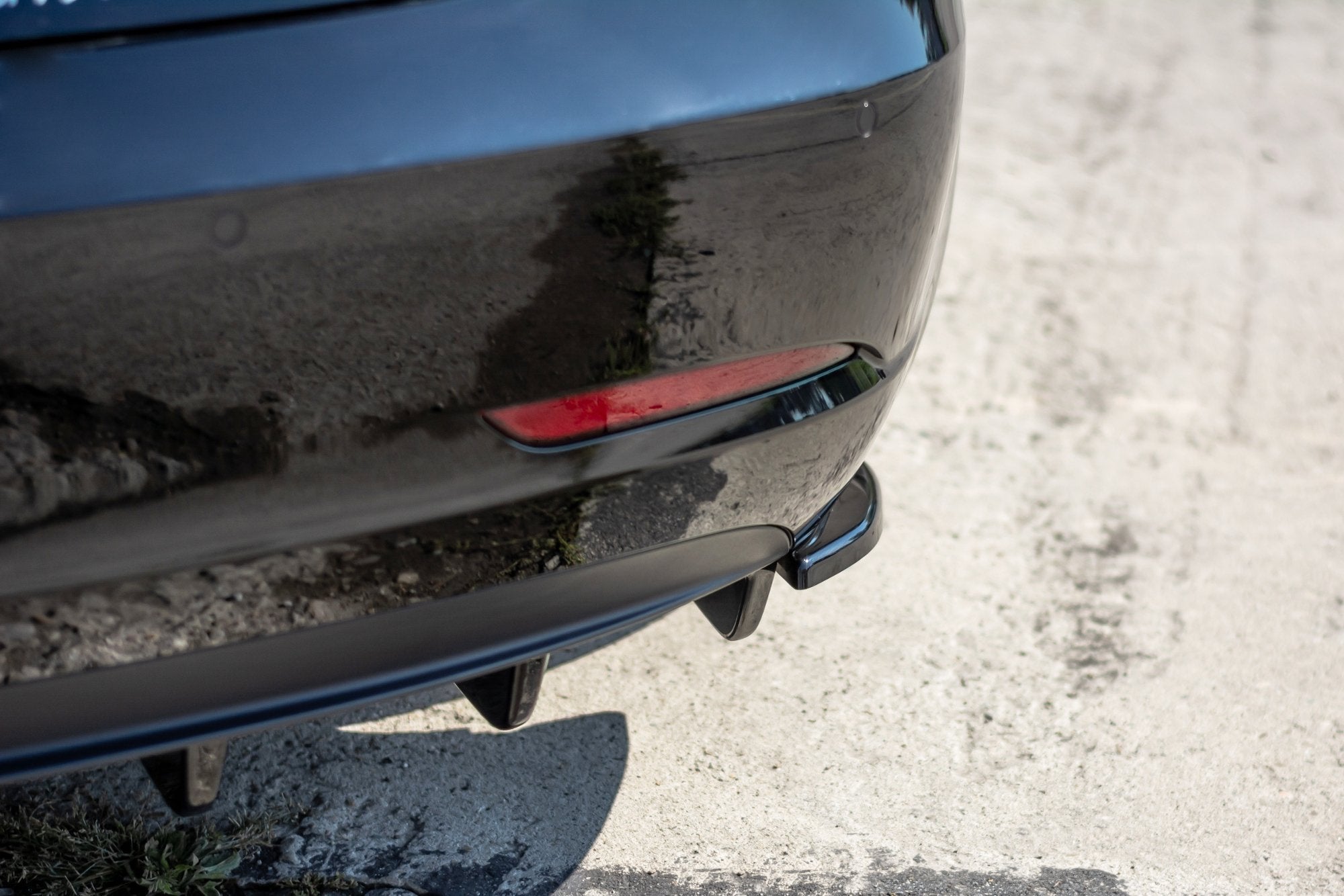 Prelungire splitter bara spate Tesla Model 3 2017- v1 - Maxton Design