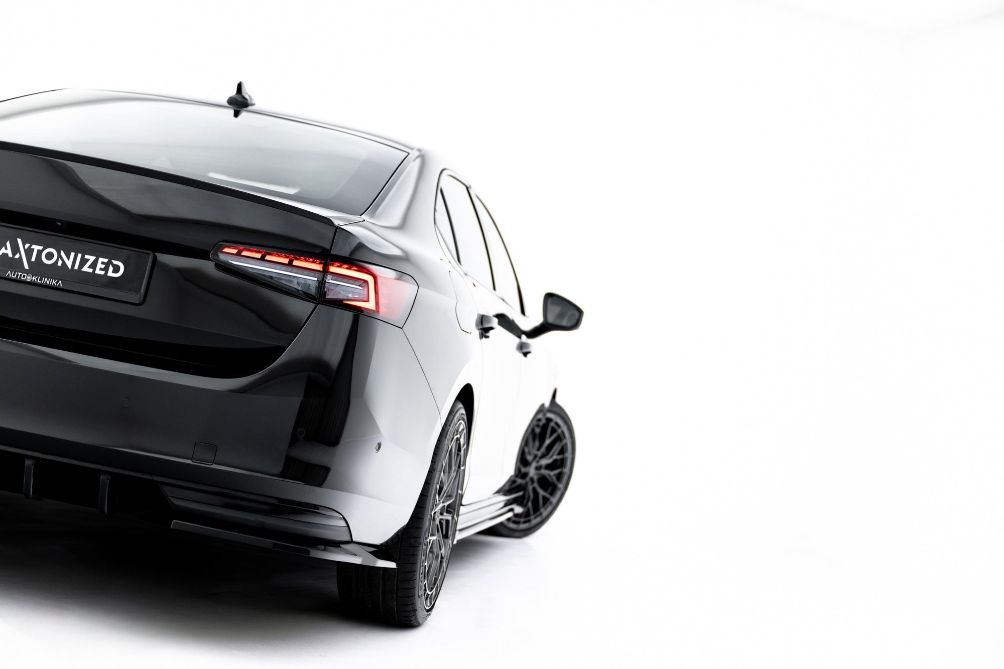 Prelungire splitter bara spate Skoda Superb Mk4 2024- v2 - Maxton Design