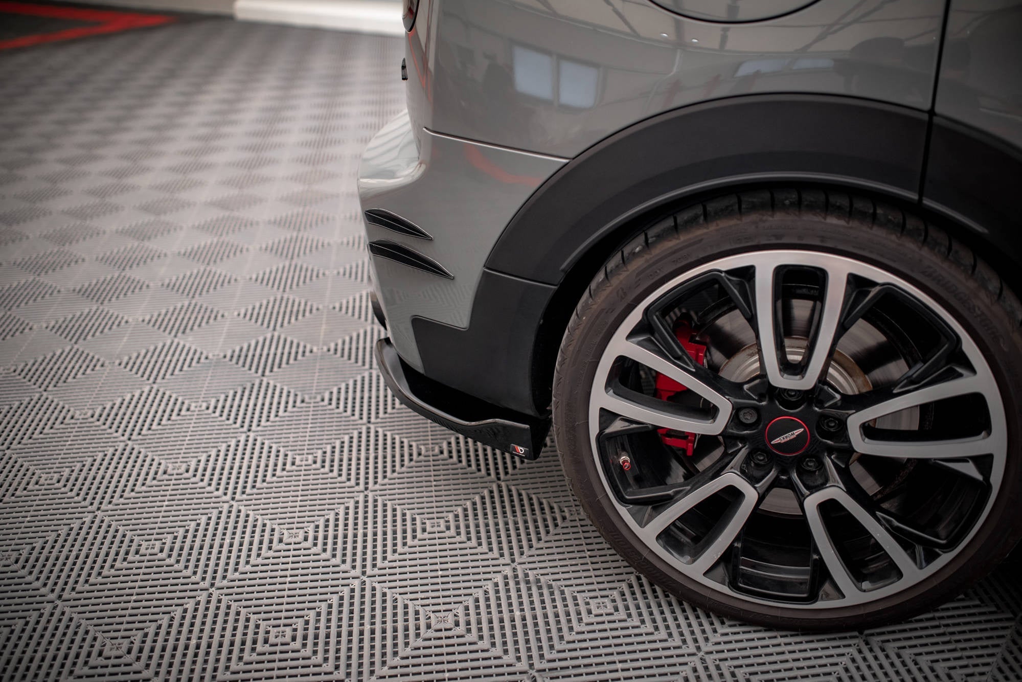 Prelungire splitter bara spate Mini Cooper Clubman John Cooper Works F54 2015-2019 v4 - Maxton Design