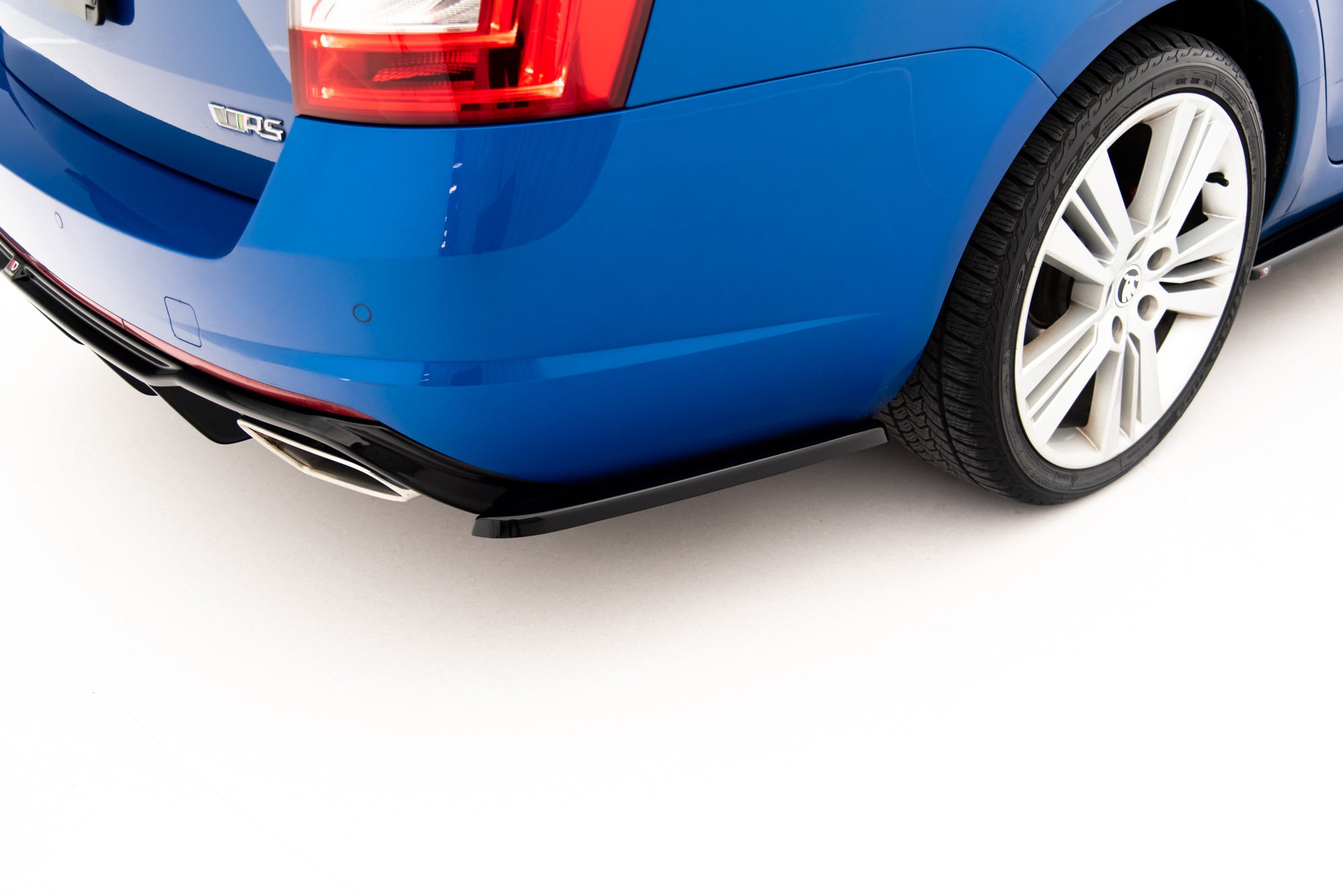 Prelungire splitter bara spate Skoda Octavia RS Mk3 Hatchback Combi 2013-2019 v7 - Maxton Design
