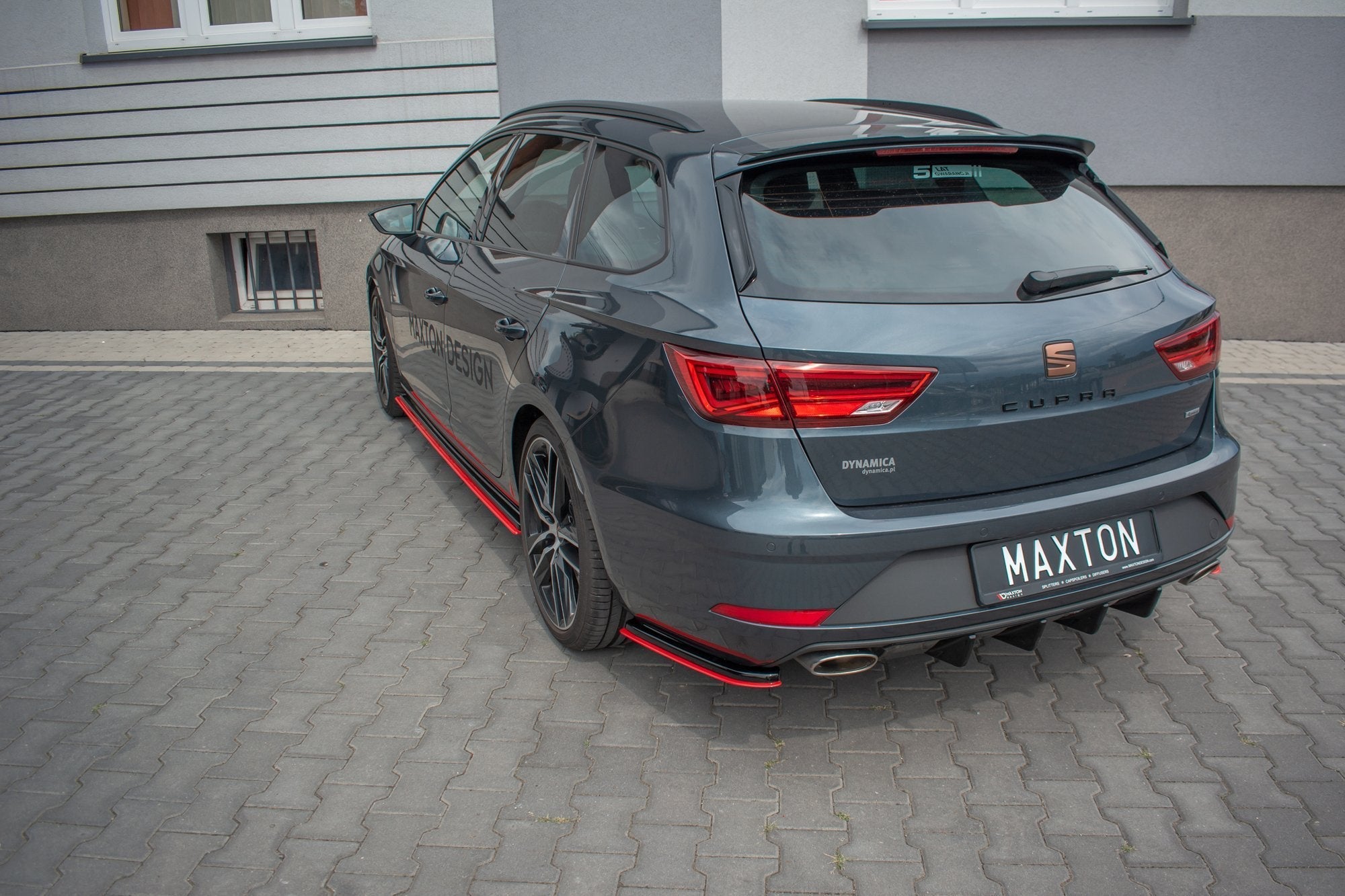 Prelungire splitter bara spate Seat Leon Mk3 Cupra ST Facelift 2017- v10 - Maxton Design