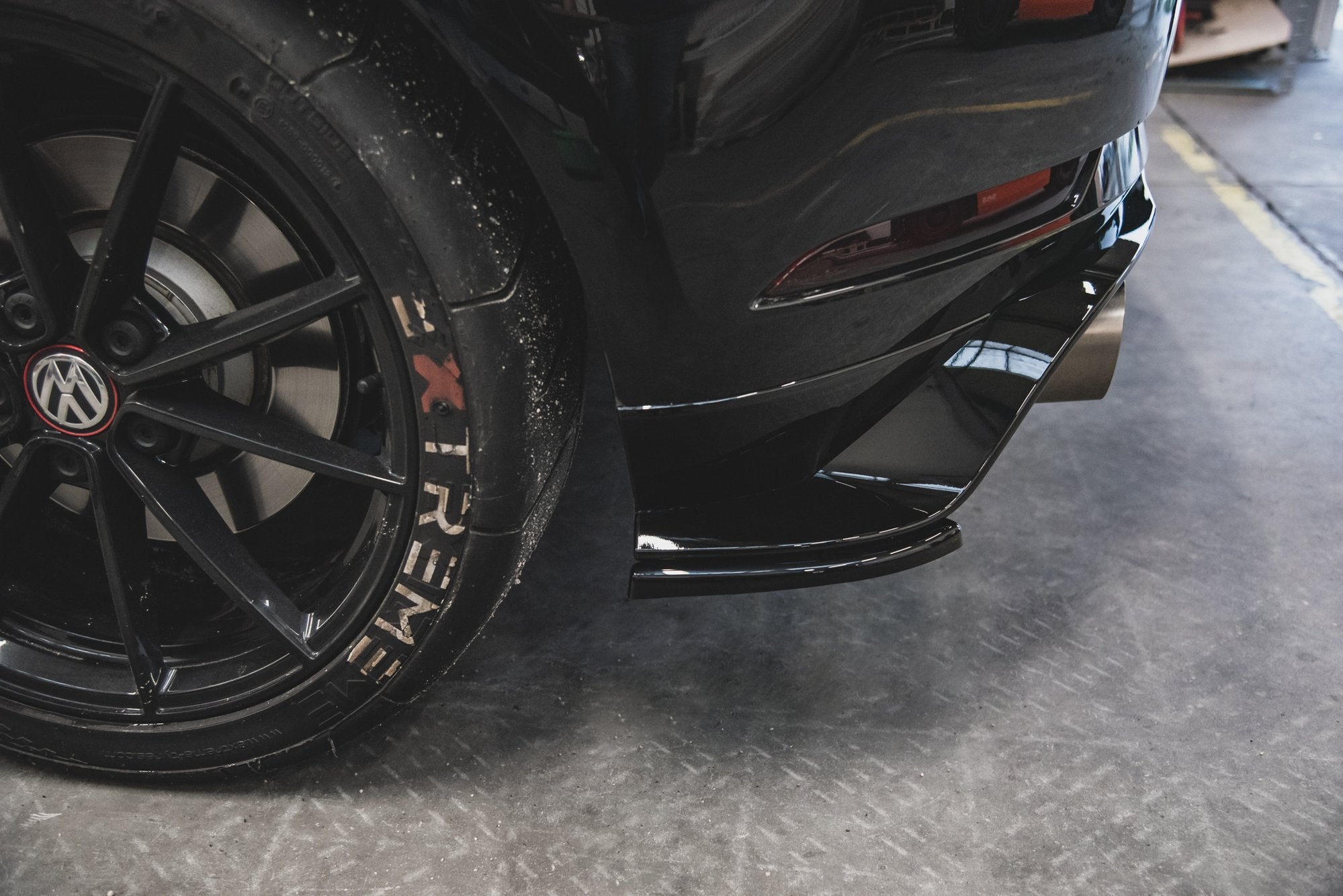 Prelungire splitter bara spate Volkswagen Golf 7 GTI TCR 2019 v1 - Maxton Design