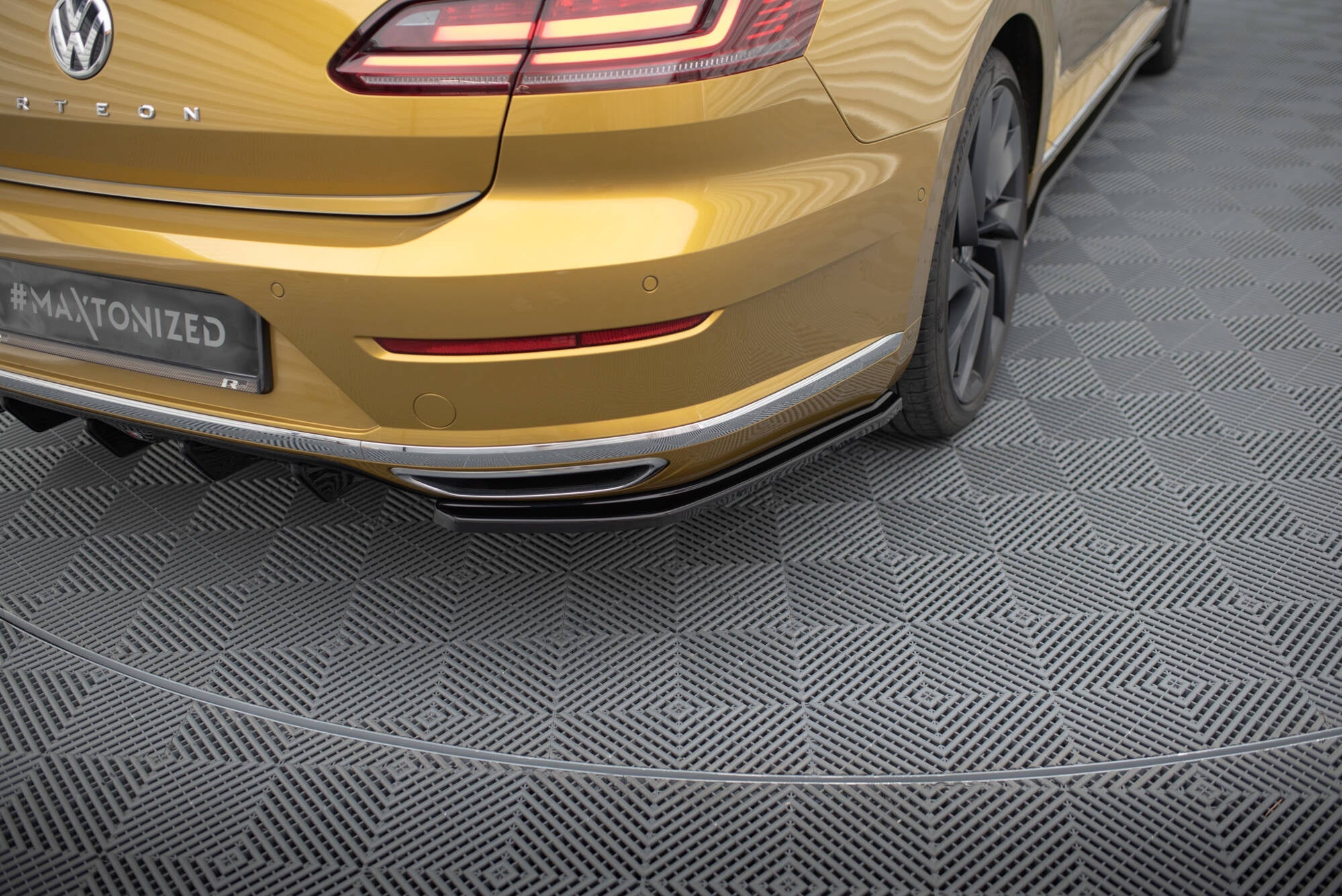 Prelungire splitter bara spate Volkswagen Arteon 2017- v1 - Maxton Design