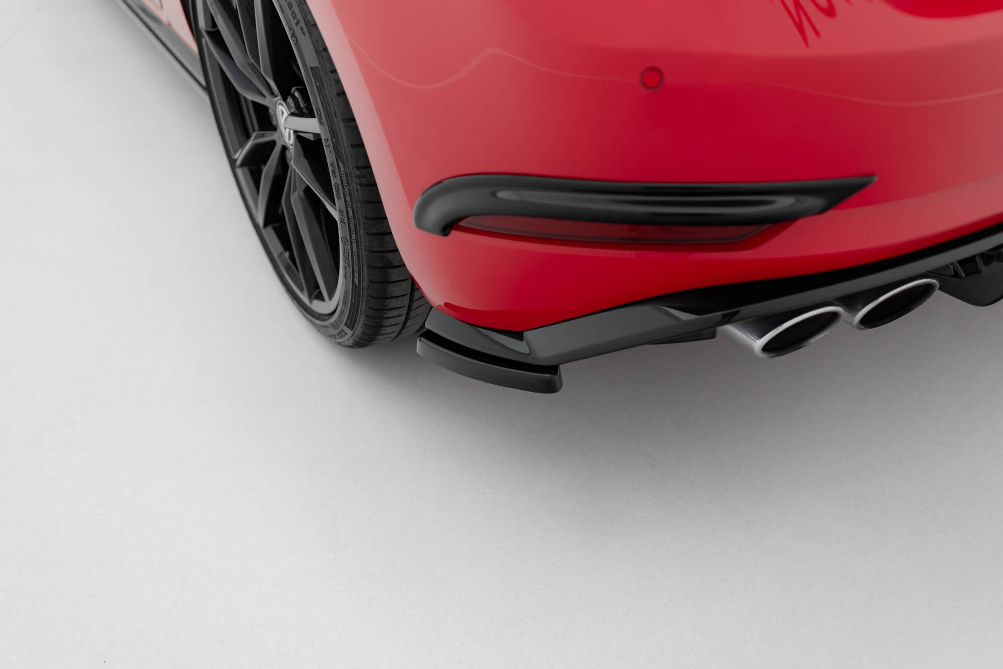 Prelungire splitter bara spate Volkswagen Golf 7 R Facelift 2017- v15 - Maxton Design