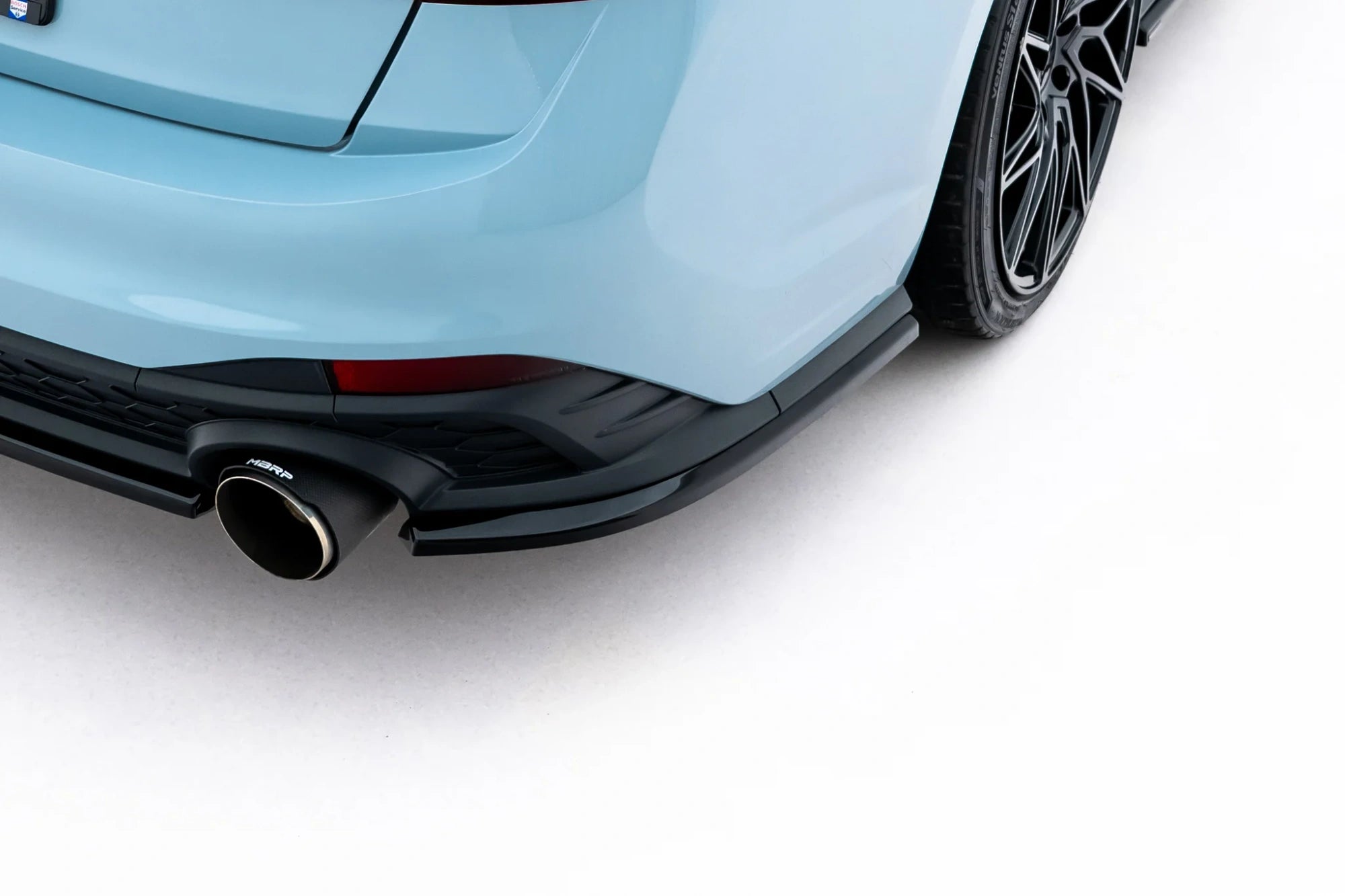 Prelungire splitter bara spate aripioare laterale Volkswagen Jetta GLI Mk7 Facelift 2 - Maxton Design