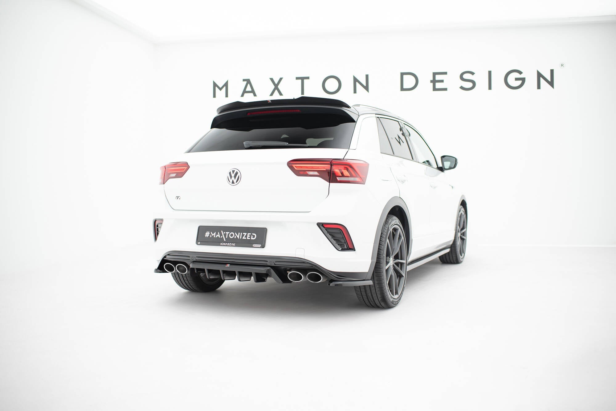 Prelungire splitter bara spate Volkswagen T-Roc R Mk1 2017-2021 v8 - Maxton Design