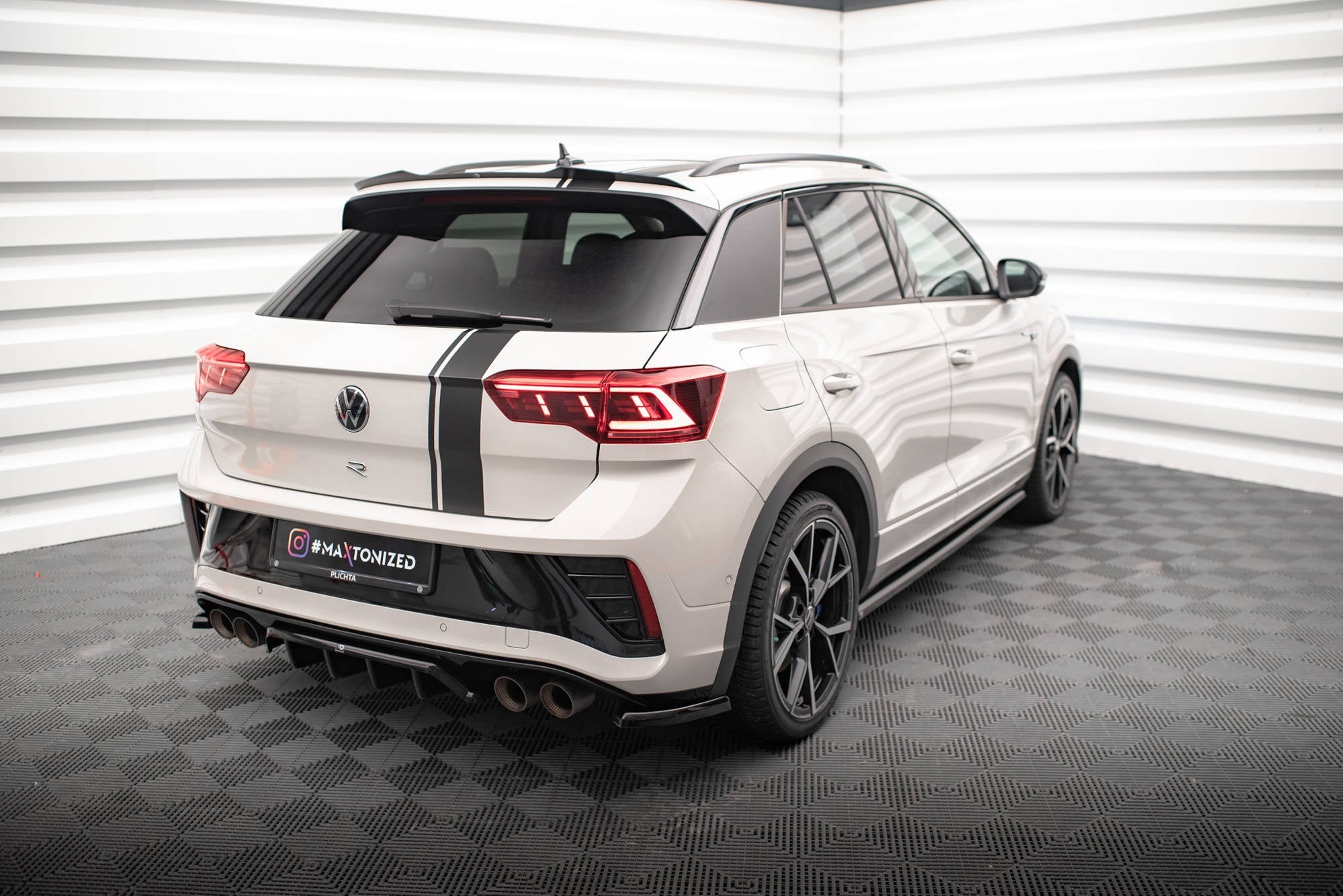 Prelungire splitter bara spate Volkswagen T-Roc R Mk1 Facelift 2021- v5 - Maxton Design