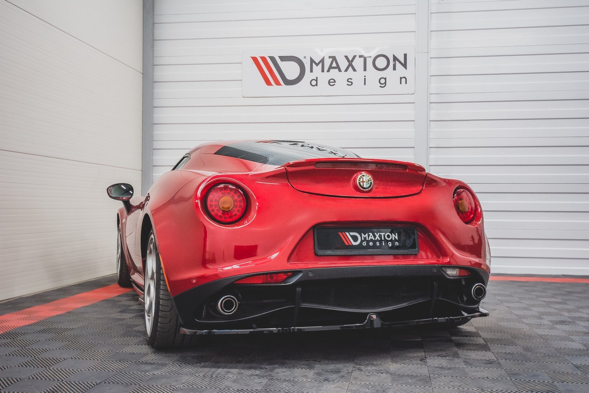 Prelungire splitter bara spate Alfa Romeo 4C 2013-2017 v1 - Maxton Design