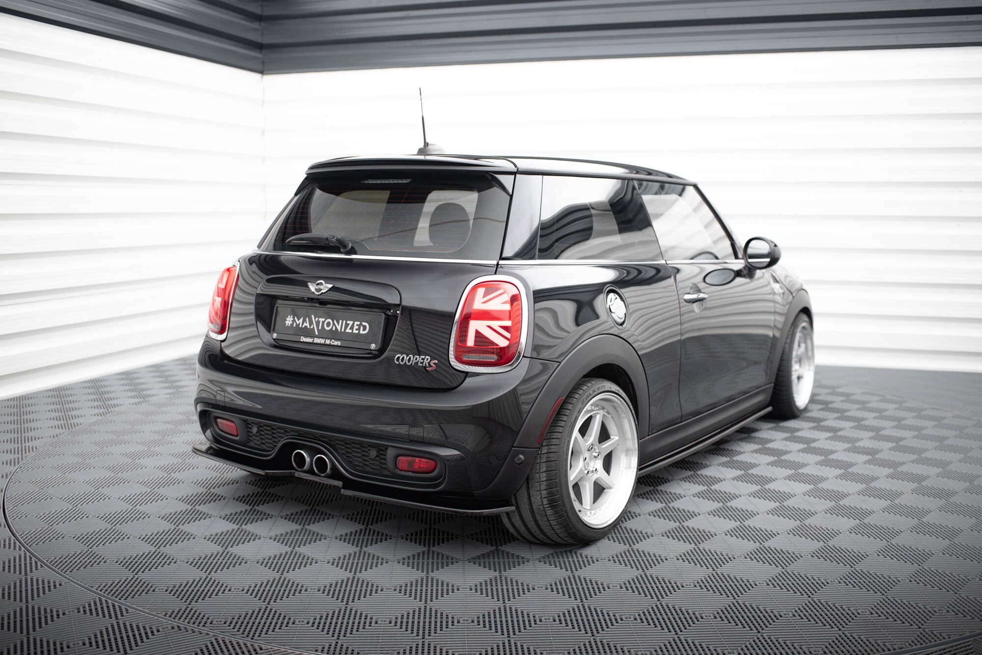 Prelungire splitter bara spate Mini Cooper S Mk3 F56 2014-2017 v1 - Maxton Design