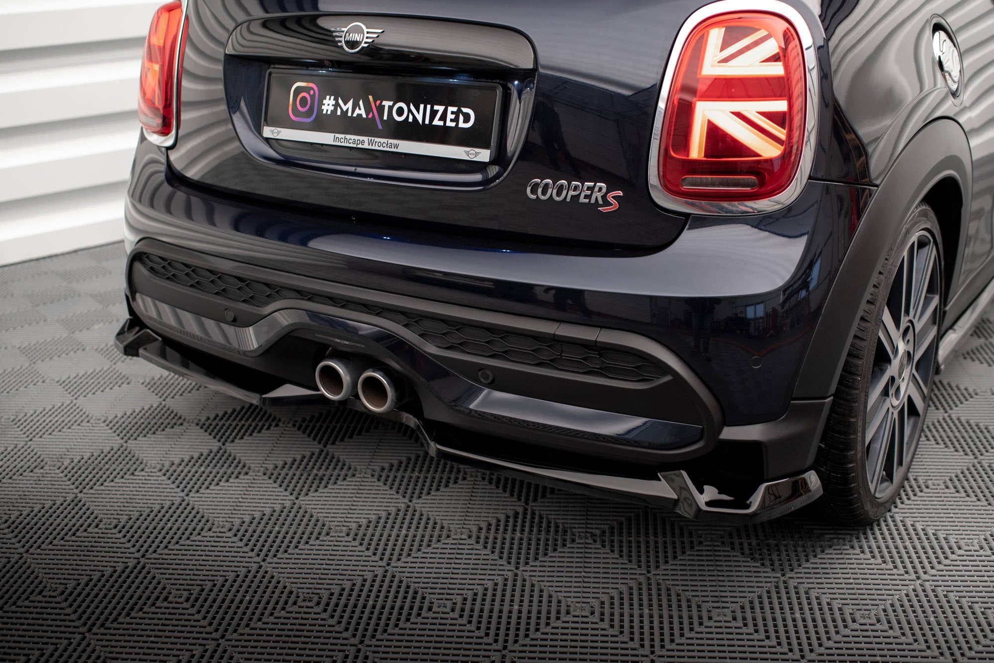 Prelungire splitter bara spate Mini Cooper S F56 Facelift 2022- v2 - Maxton Design