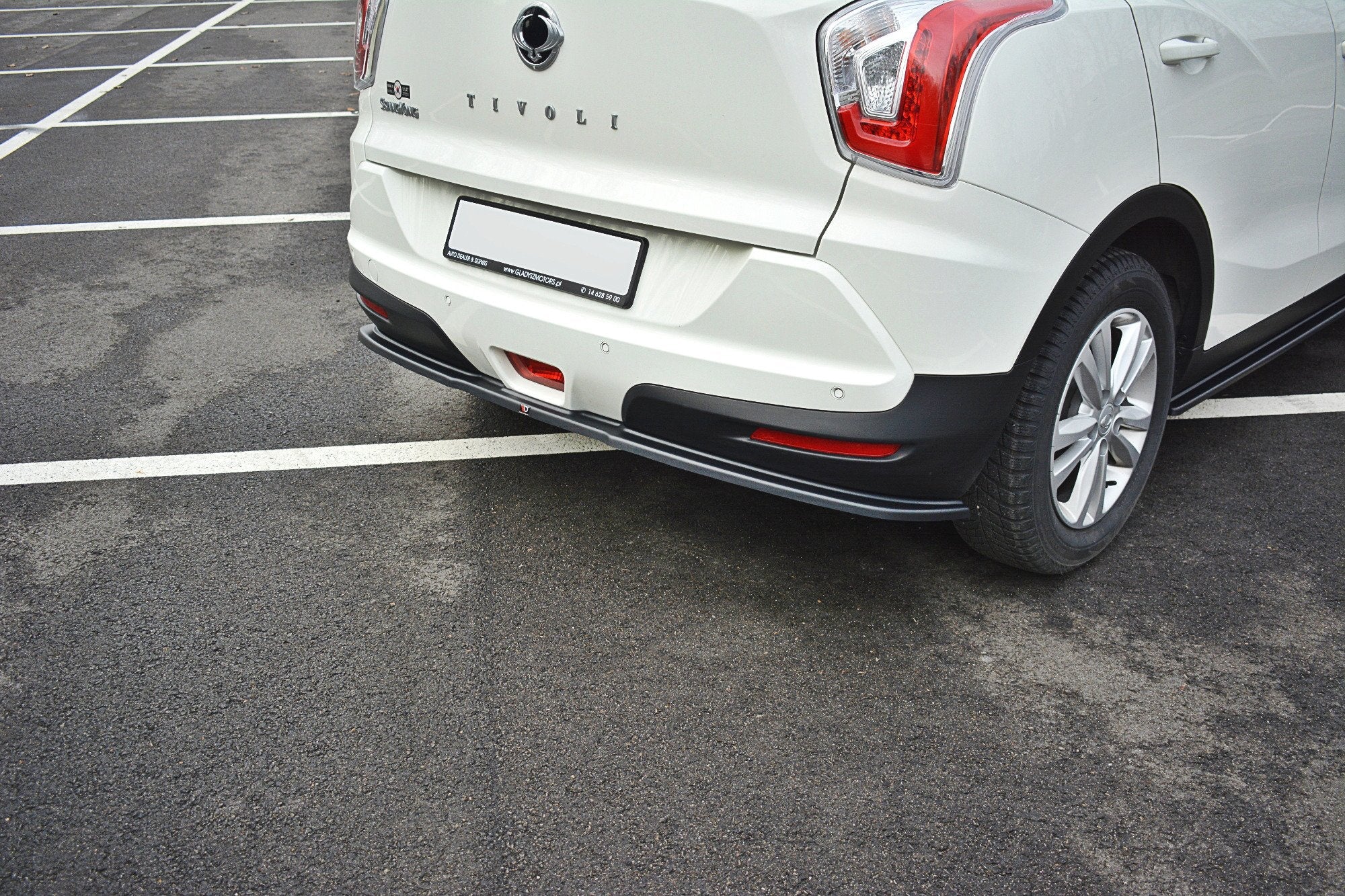 Prelungire splitter bara spate Ssang Yong Tivoli 2015- v1 - Maxton Design