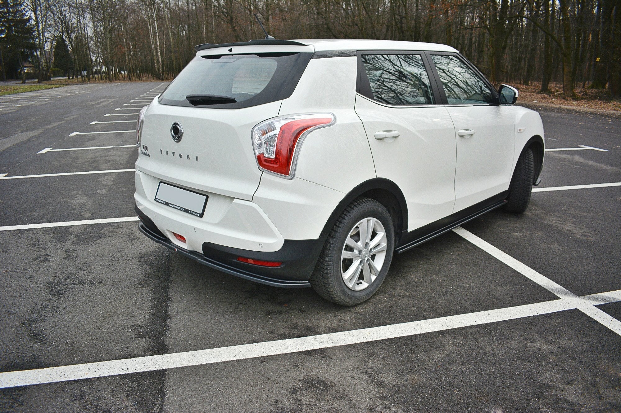 Prelungire splitter bara spate Ssang Yong Tivoli 2015- v1 - Maxton Design