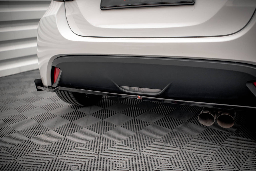 Prelungire splitter bara spate si flapsuri Toyota Yaris Mk4 2019- v1 - Maxton Design