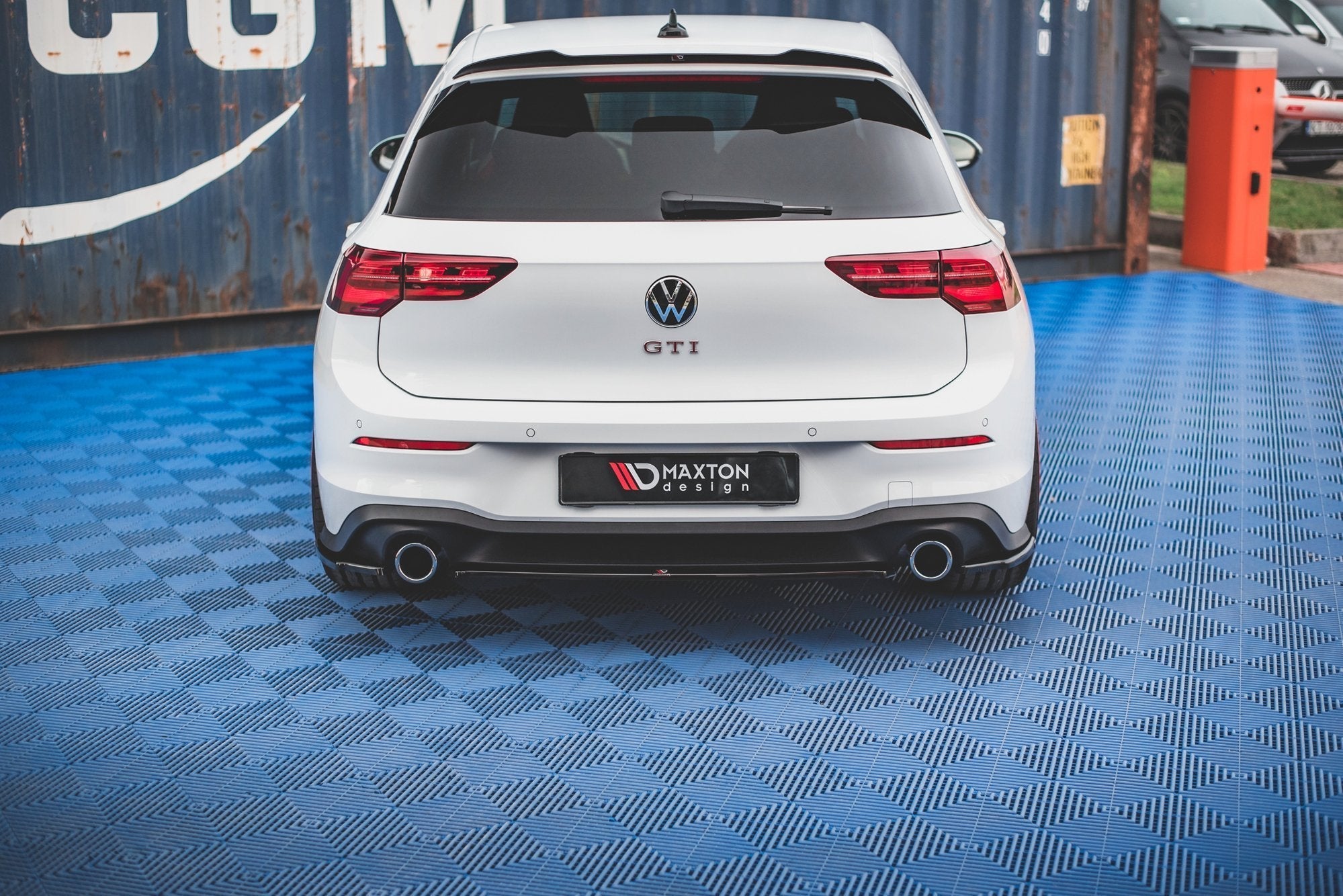 Prelungire splitter bara spate Volkswagen Golf 8 GTI 2020- v11 - Maxton Design