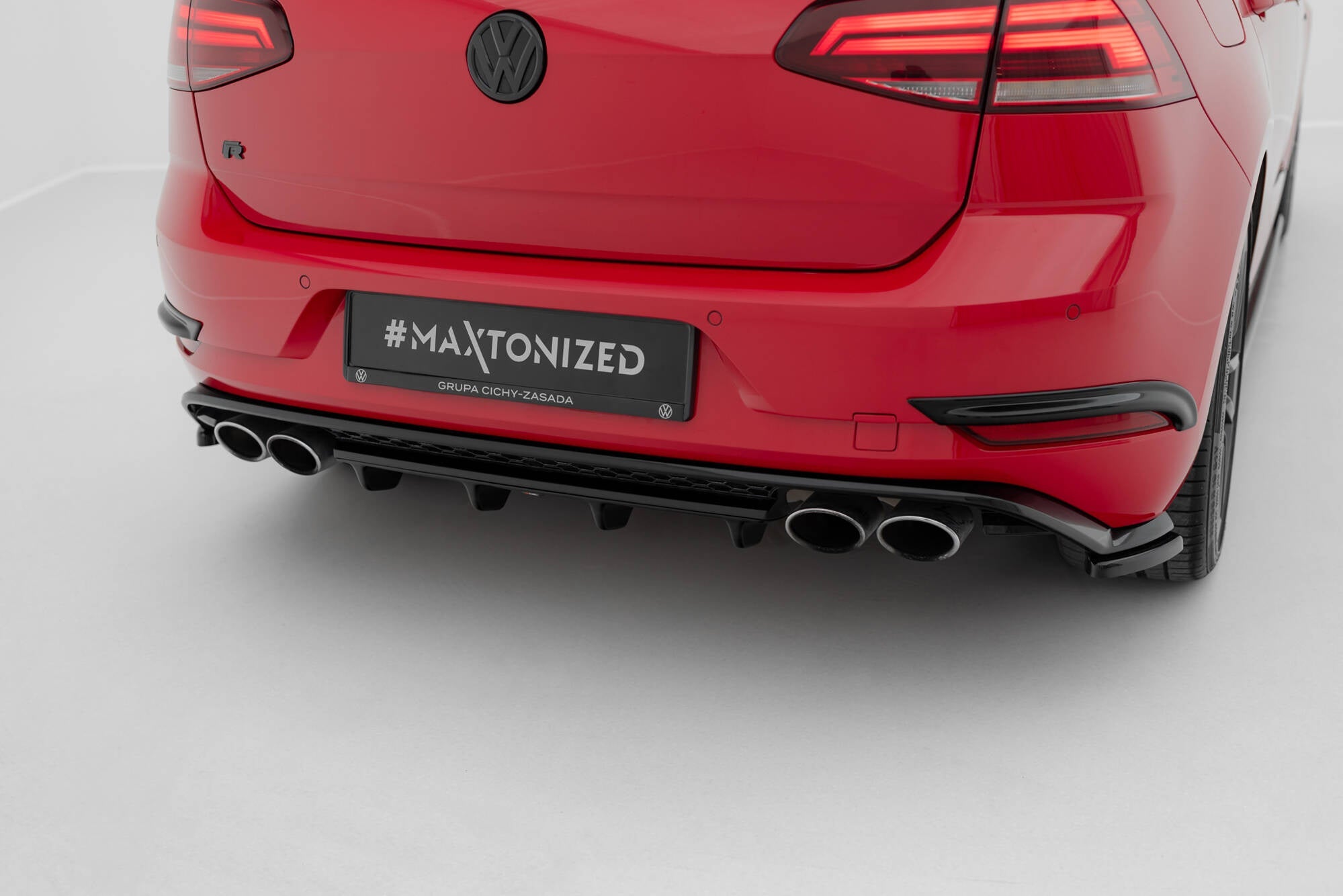 Prelungire splitter bara spate Volkswagen Golf 7 R Facelift 2017- v17 - Maxton Design