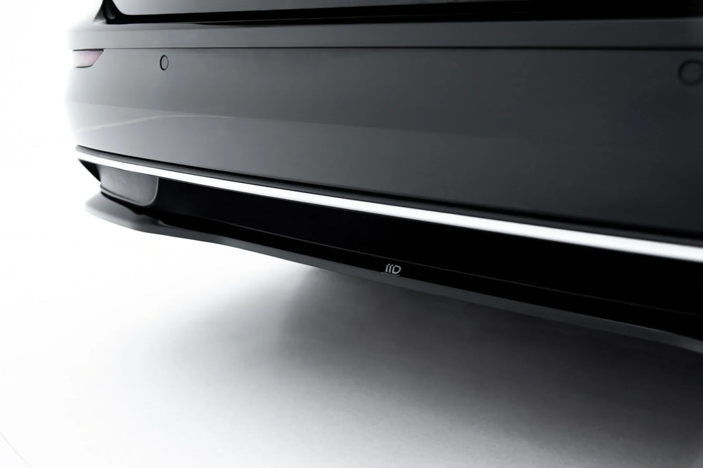 Prelungire splitter bara spate (cu aripi laterale) Volkswagen Golf Variant Mk8 Facelift - Maxton Design