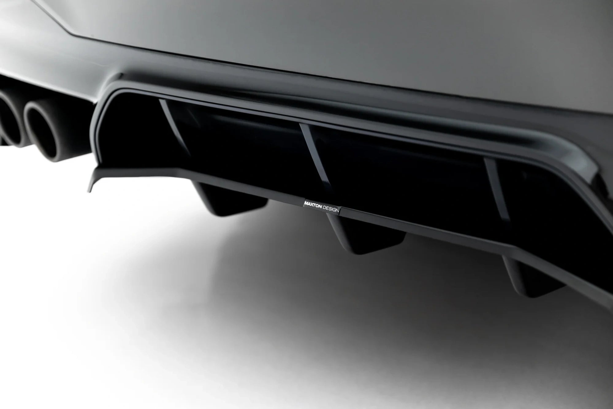 Prelungire splitter bara spate BMW M5 F90 / F90 Facelift - Maxton Design