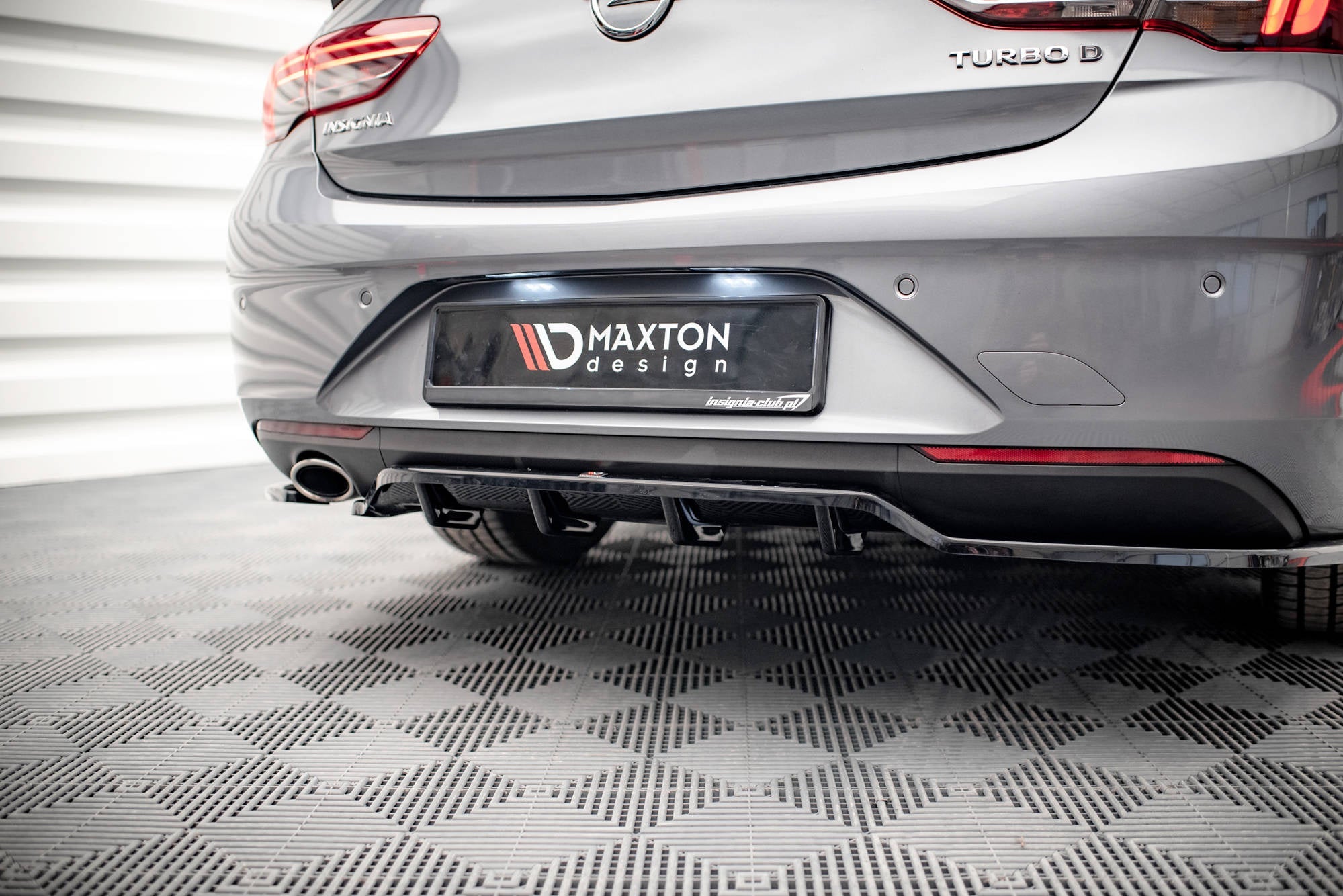 Prelungire splitter bara spate Opel Insignia Mk2 2017- v1 - Maxton Design