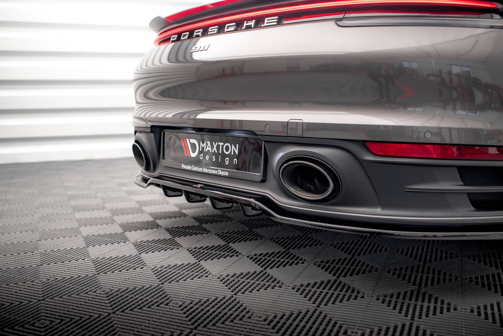 Prelungire splitter bara spate Porsche 911 Carrera 4S 992 2019- v1 - Maxton Design