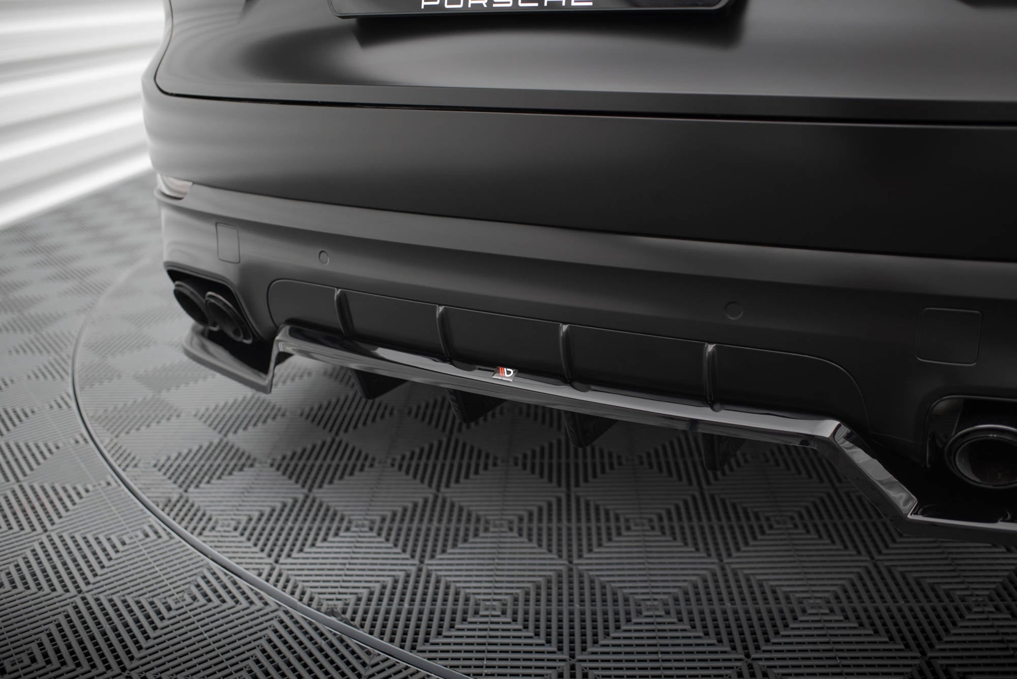 Prelungire splitter bara spate Porsche Cayenne Sport Design Mk3 2018-2023 v1 - Maxton Design