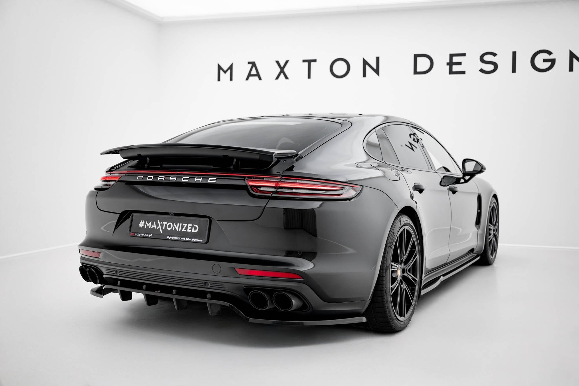 Prelungire splitter bara spate Porsche Panamera E-Hybrid 971 2016-2020 v3 - Maxton Design