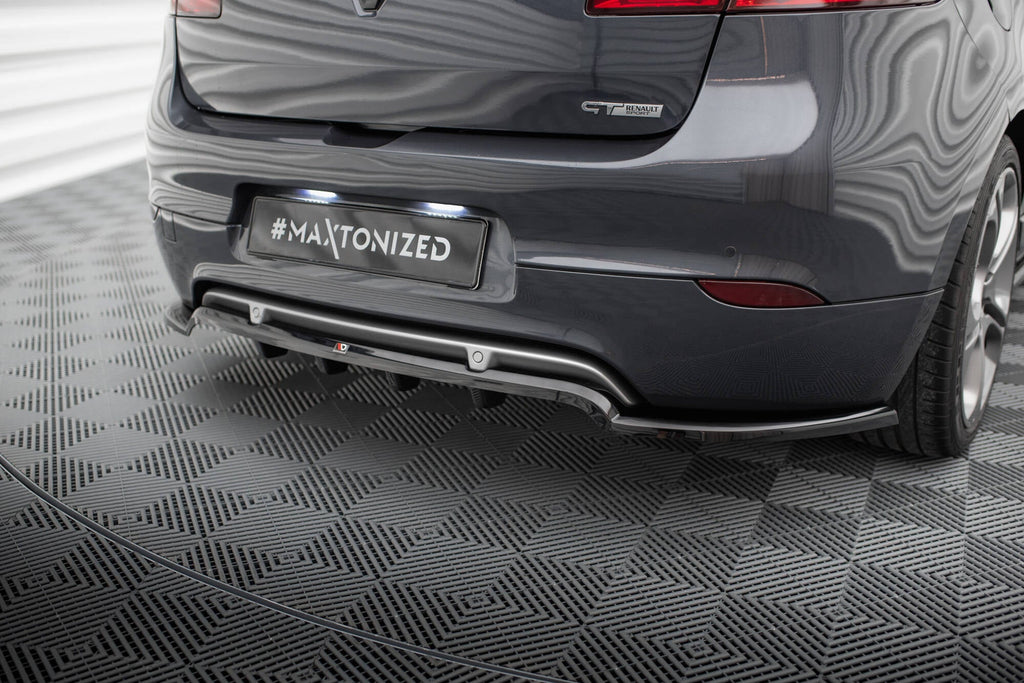 Prelungire splitter bara spate Renault Megane GT Mk3 Facelift 2012-2013 v4 - Maxton Design