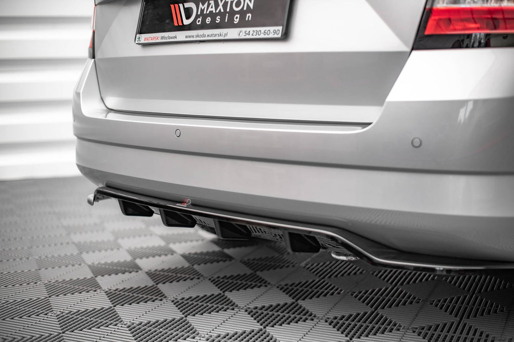 Prelungire splitter bara spate Skoda Fabia Combi Mk3 2014-2019 v2 - Maxton Design