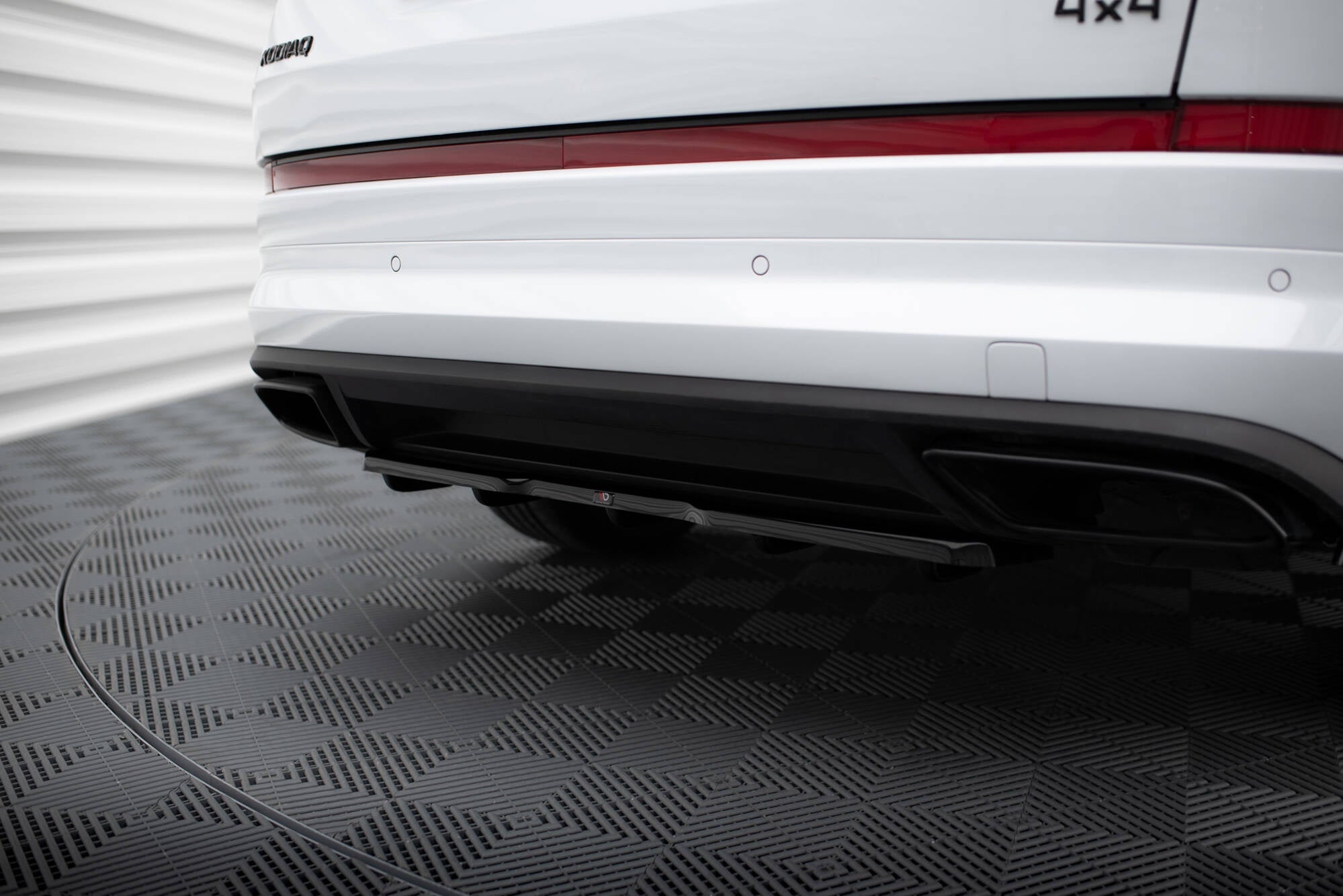 Prelungire splitter bara spate Skoda Kodiaq RS 2017- 2023 v6 - Maxton Design