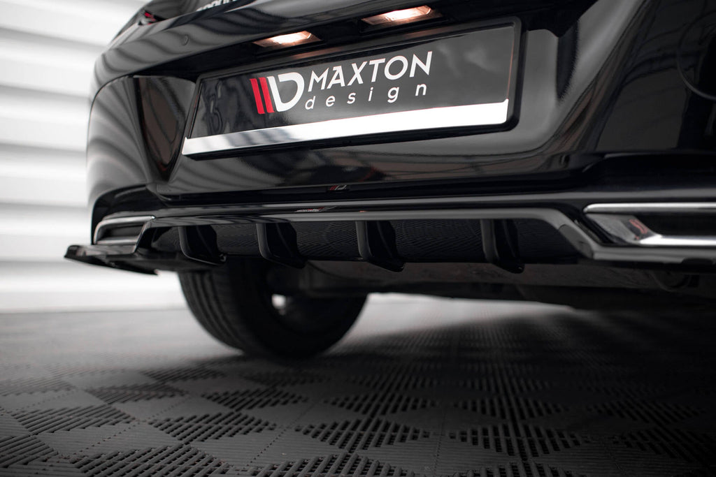 Prelungire splitter bara spate Toyota Corolla Hatchback Mk12 2019- v8 - Maxton Design