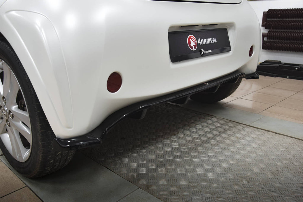 Prelungire splitter bara spate Toyota IQ 2008-2015 v1 - Maxton Design