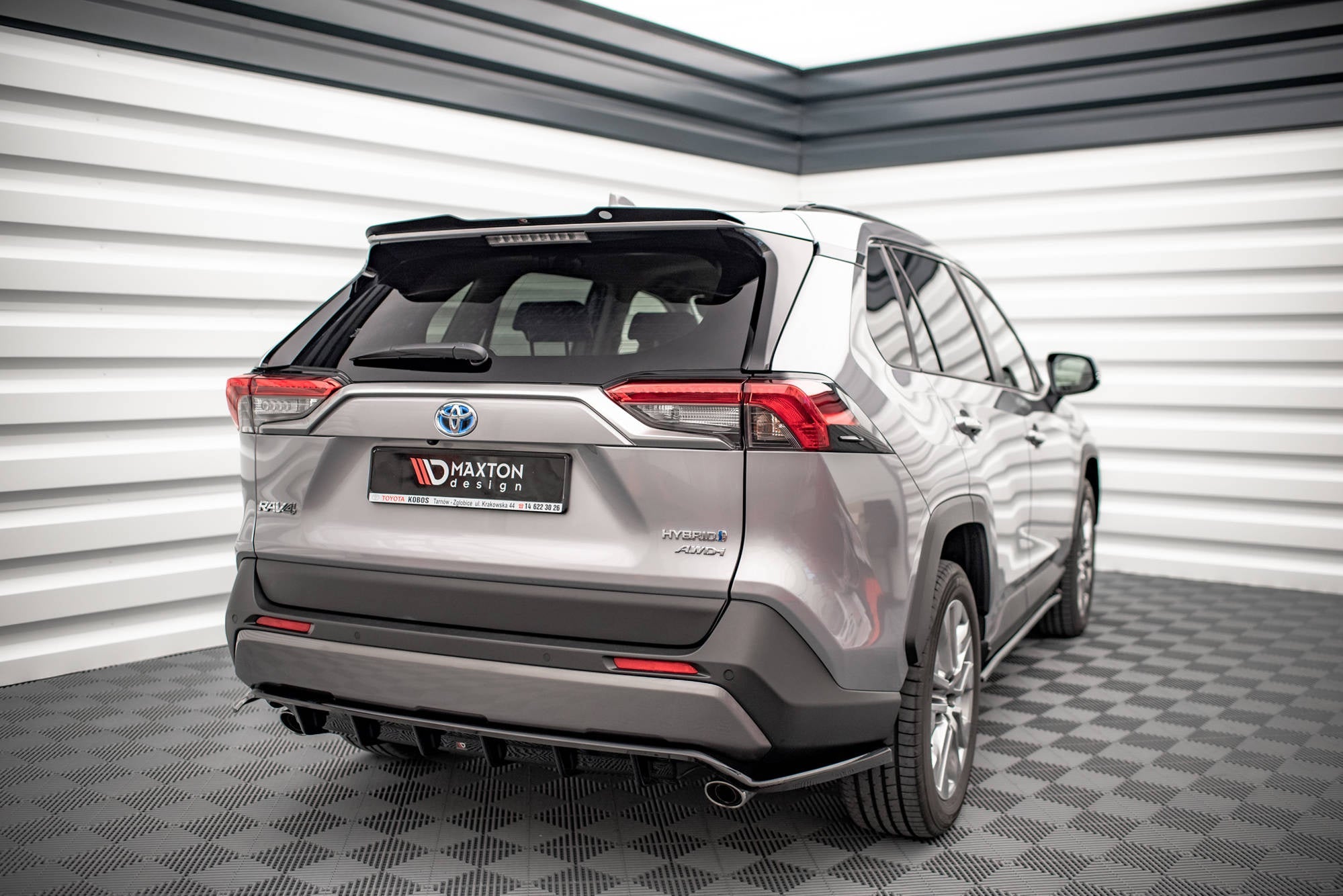 Prelungire splitter bara spate Toyota RAV4 Mk5 2019-v1 - Maxton Design