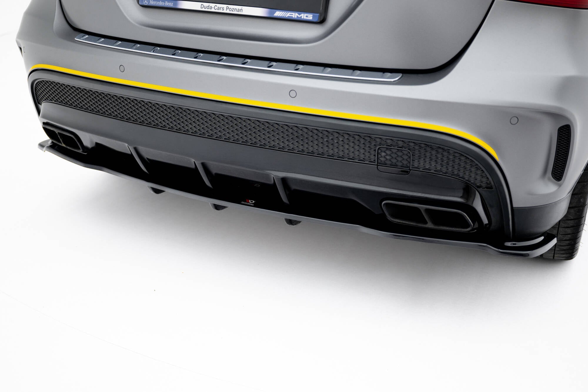 Prelungire splitter bara spate Mercedes GLA 45 AMG SUV X156 2014-2017 v1 - Maxton Design