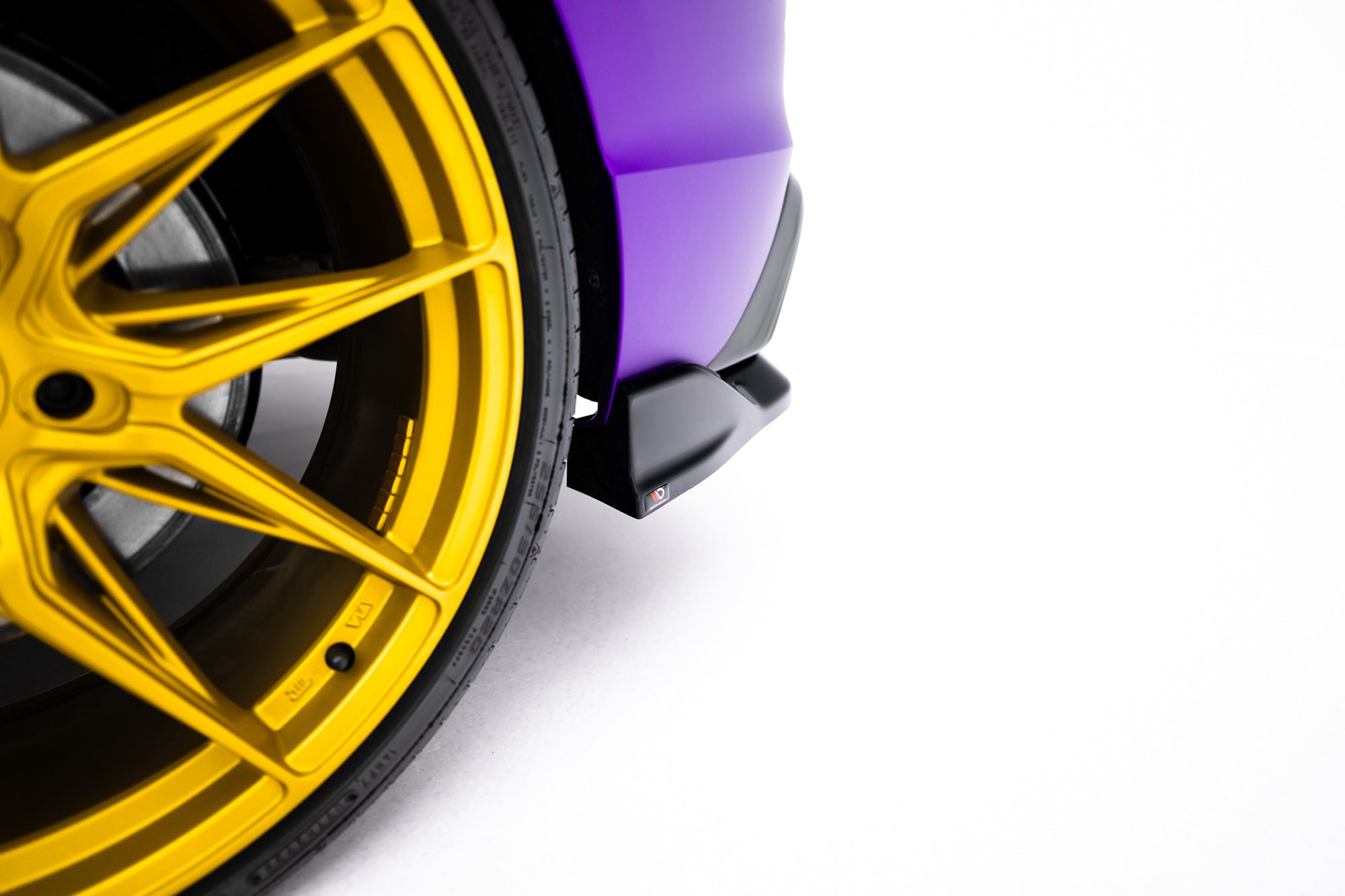 Prelungire splitter bara spate Volkswagen Golf R Mk8 / Mk8 Facelift 2019- v57 - Maxton Design