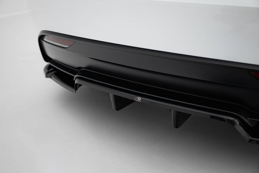 Prelungire splitter bara spate Tesla Model 3 Performance Mk1 Facelift 2023- v8 - Maxton Design