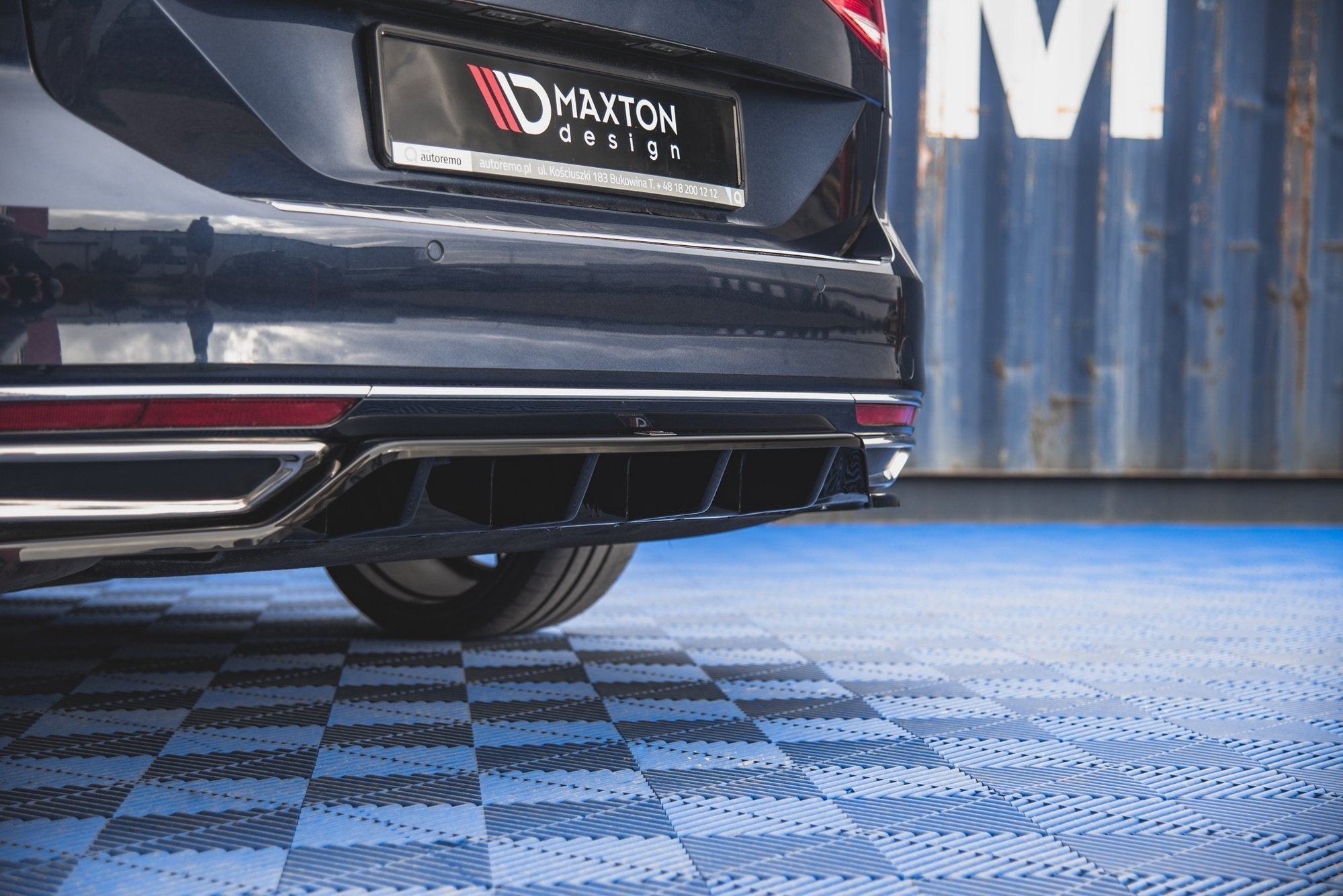 Prelungire splitter bara spate Volkswagen Passat B8 2014- v6 - Maxton Design