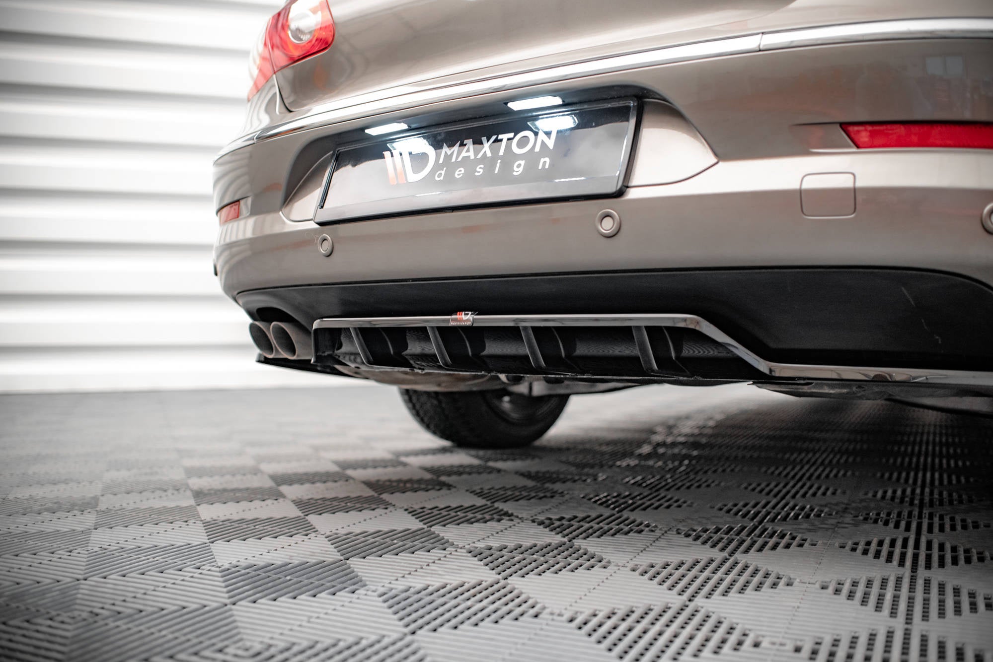 Prelungire splitter bara spate Volkswagen Passat CC 2008-2012 v6 - Maxton Design