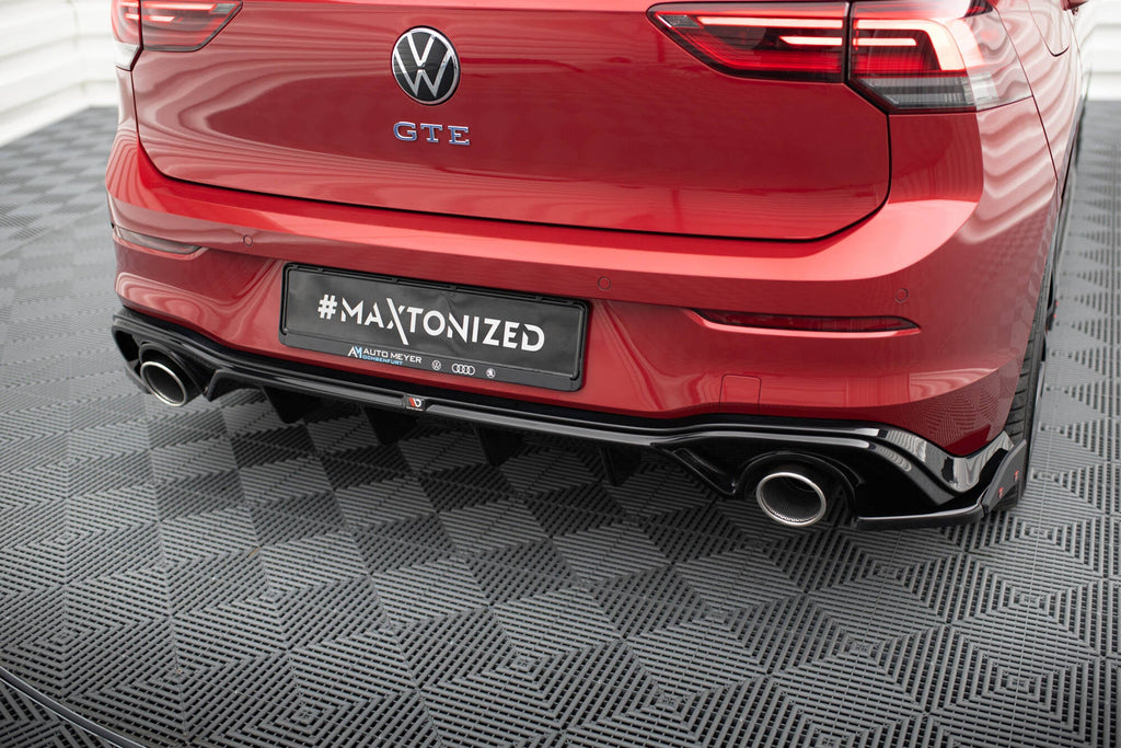 Prelungire difuzor bara spate plus imitatii evacuare finala Volkswagen Golf Mk8 GTE 2019- v45 - Maxton Design