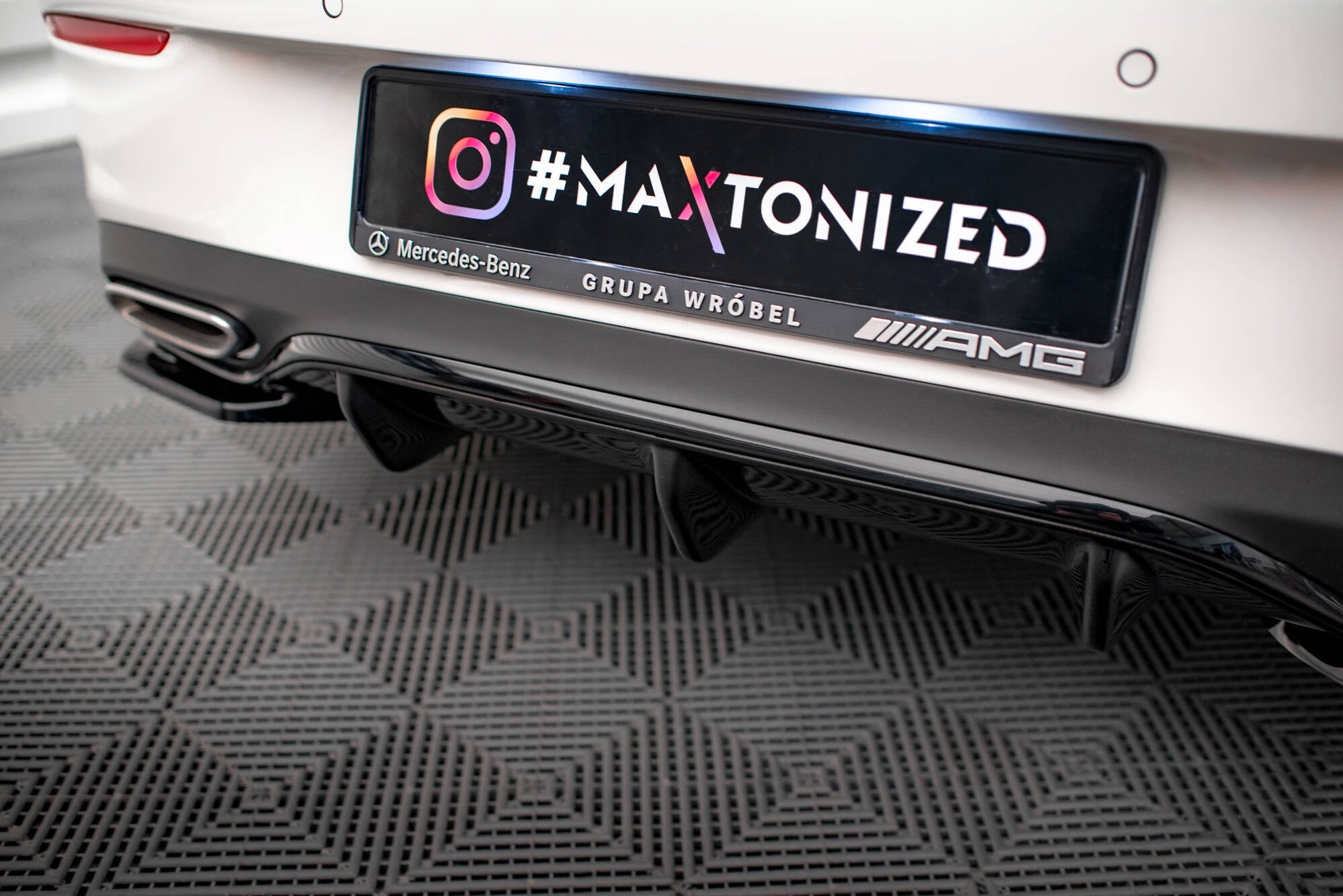 Prelungire difuzor bara spate Mercedes E Class W213 Coupe Amg-Line 2017- v1 - Maxton Design