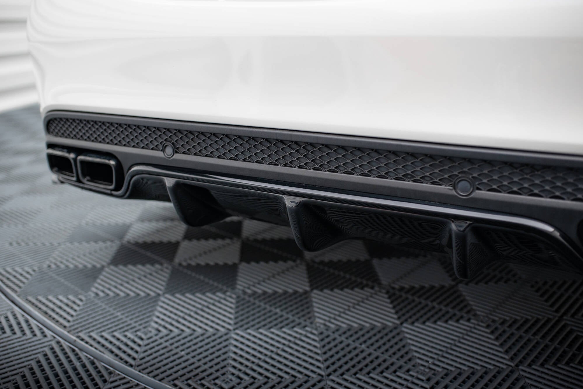 Prelungire difuzor bara spate Mercedes C Class S205 63AMG Estate 2015-2018 v4 - Maxton Design